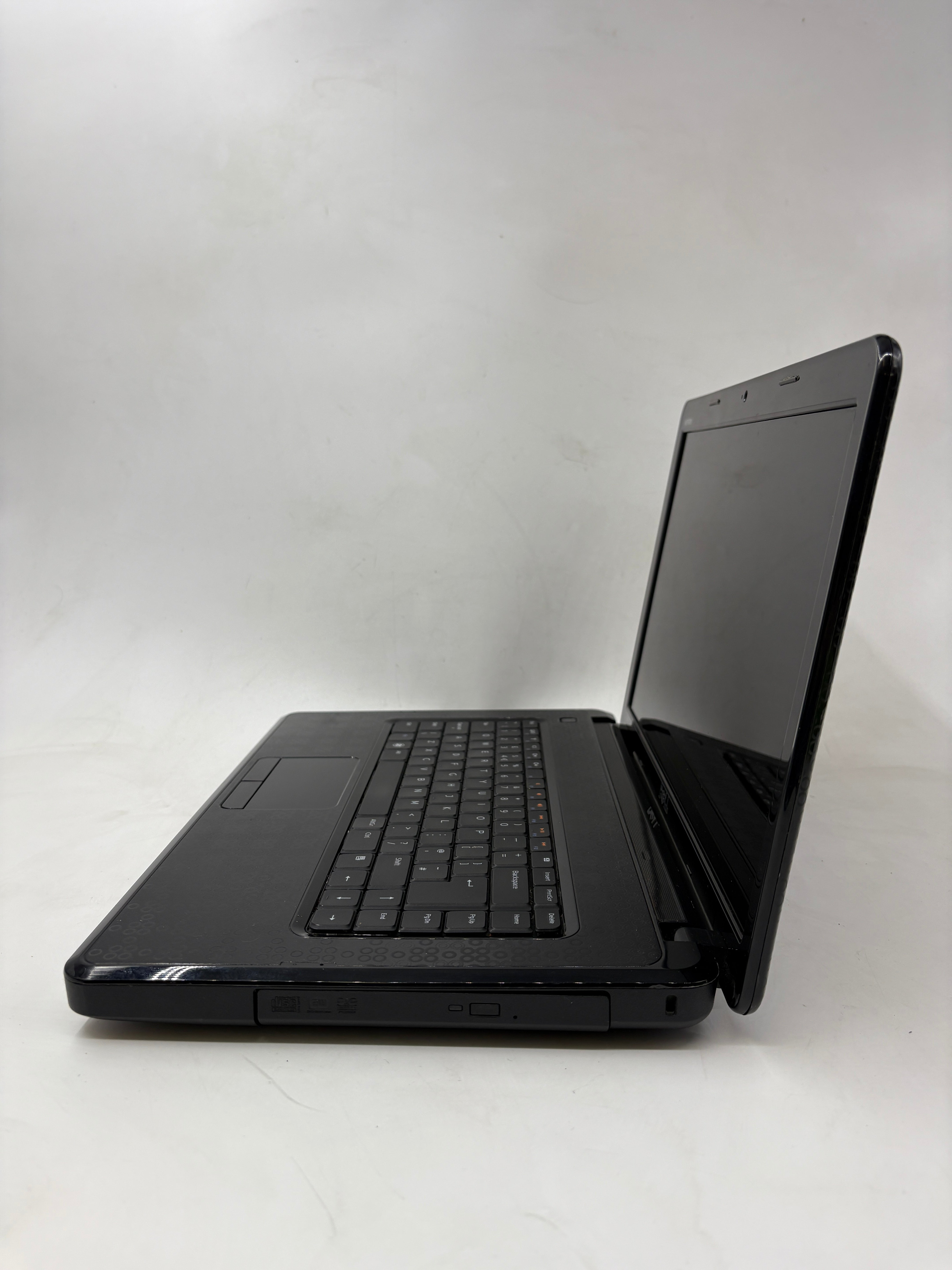 Dell Laptop Inspiron N5030 Pentium T4500 4GB RAM NO HDD NO OS *Spares*