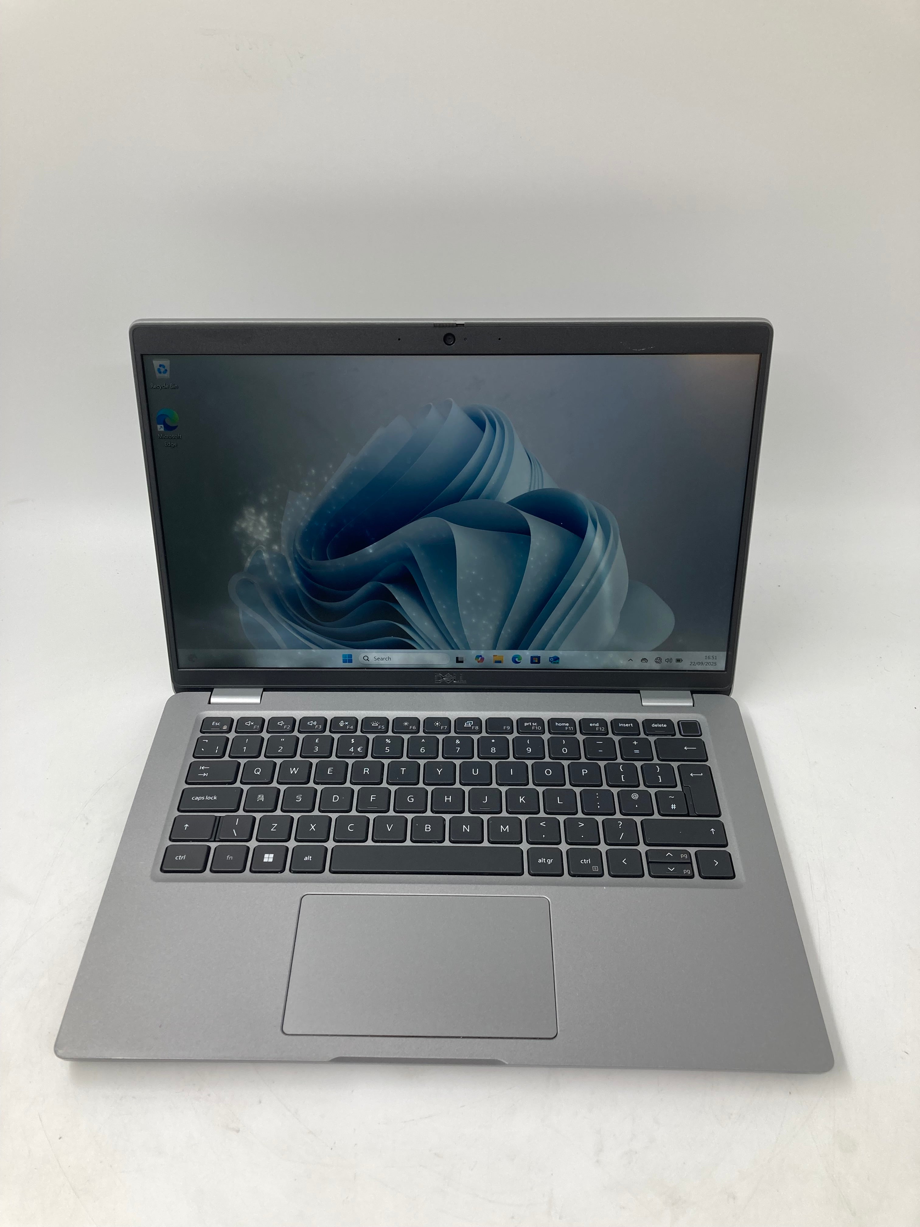 Dell Laptop Latitude 5430 14" i5 12th Gen 16GB RAM 256GB SSD