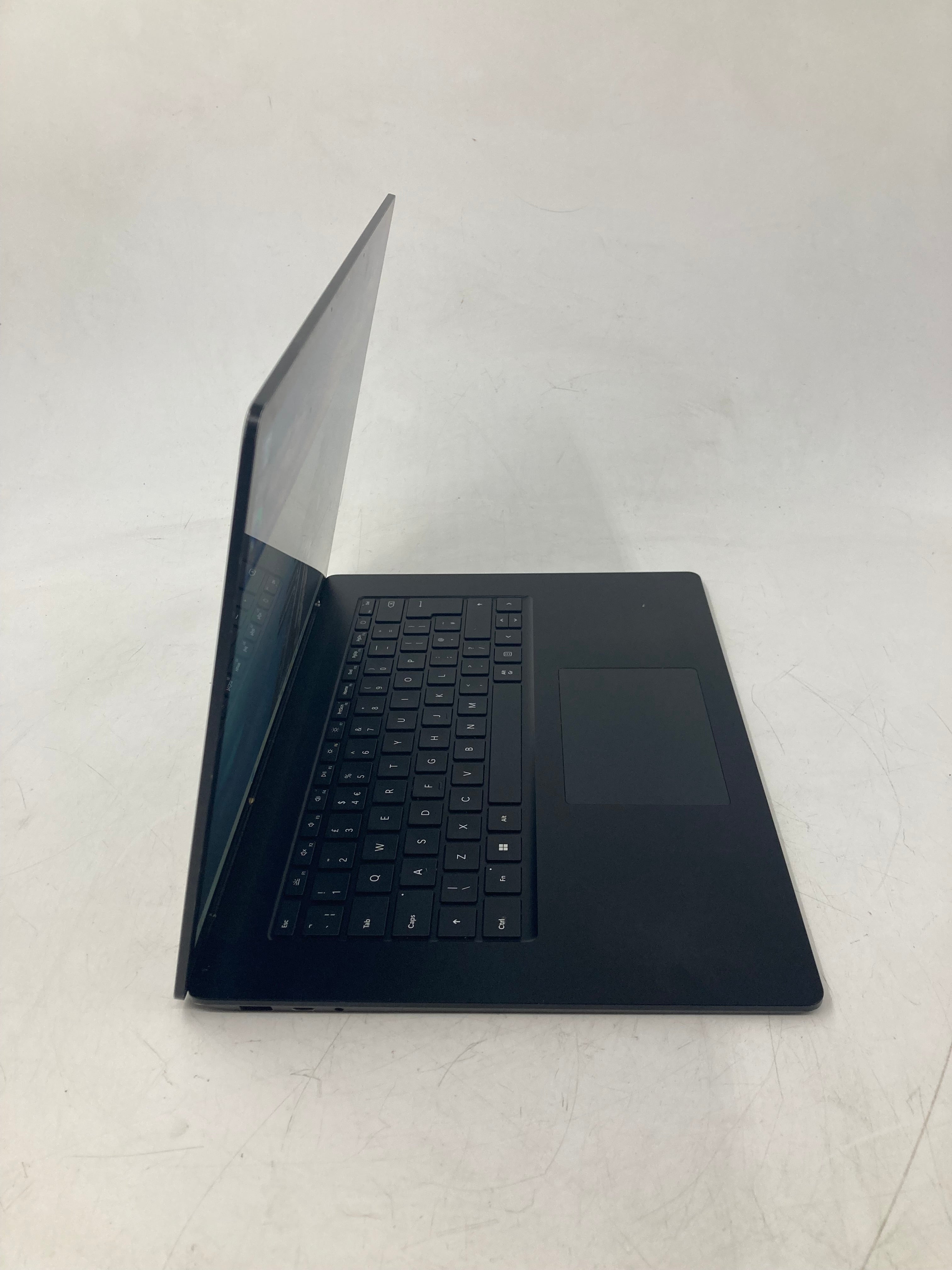 Microsoft Surface Laptop 5 15" Screen i5 12th Gen 8GB RAM 512GB SSD W11