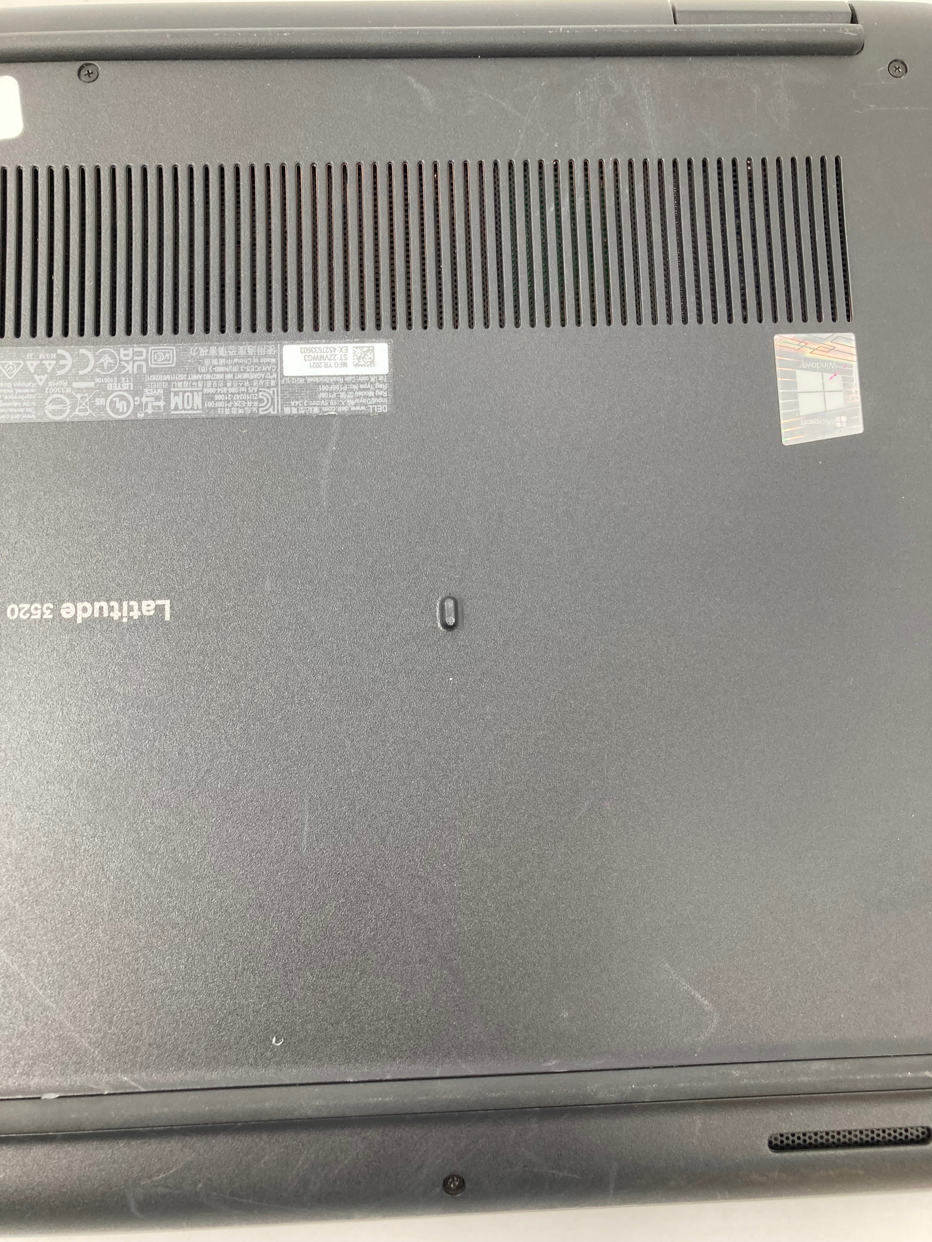 Dell Latitude 3520 15.6" Screen i3 11th Gen 8GB RAM No SSD No OS