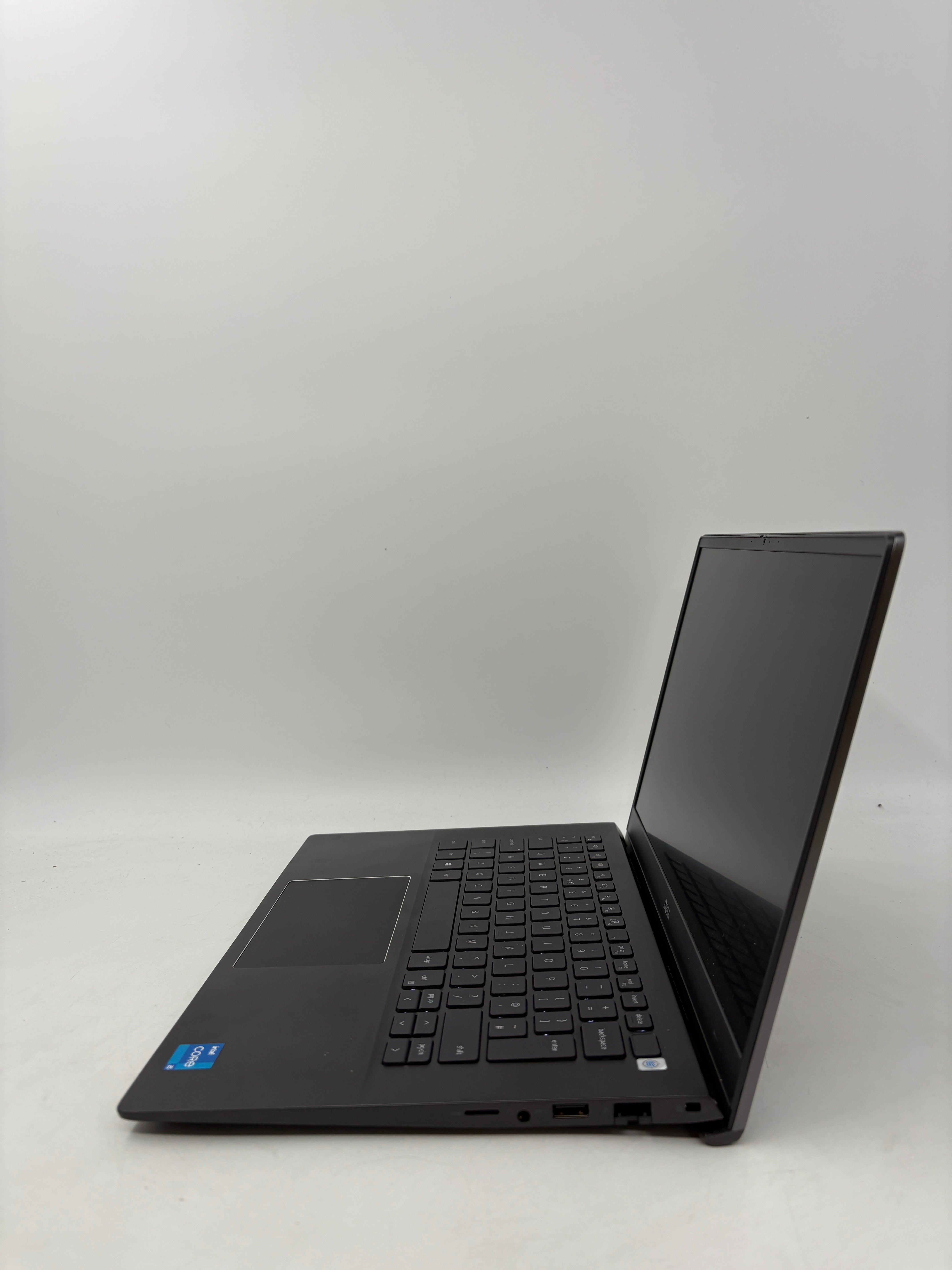 Dell Laptop Vostro 5402 14" Screen i5 11th Gen 8GB RAM 256GB SSD W11