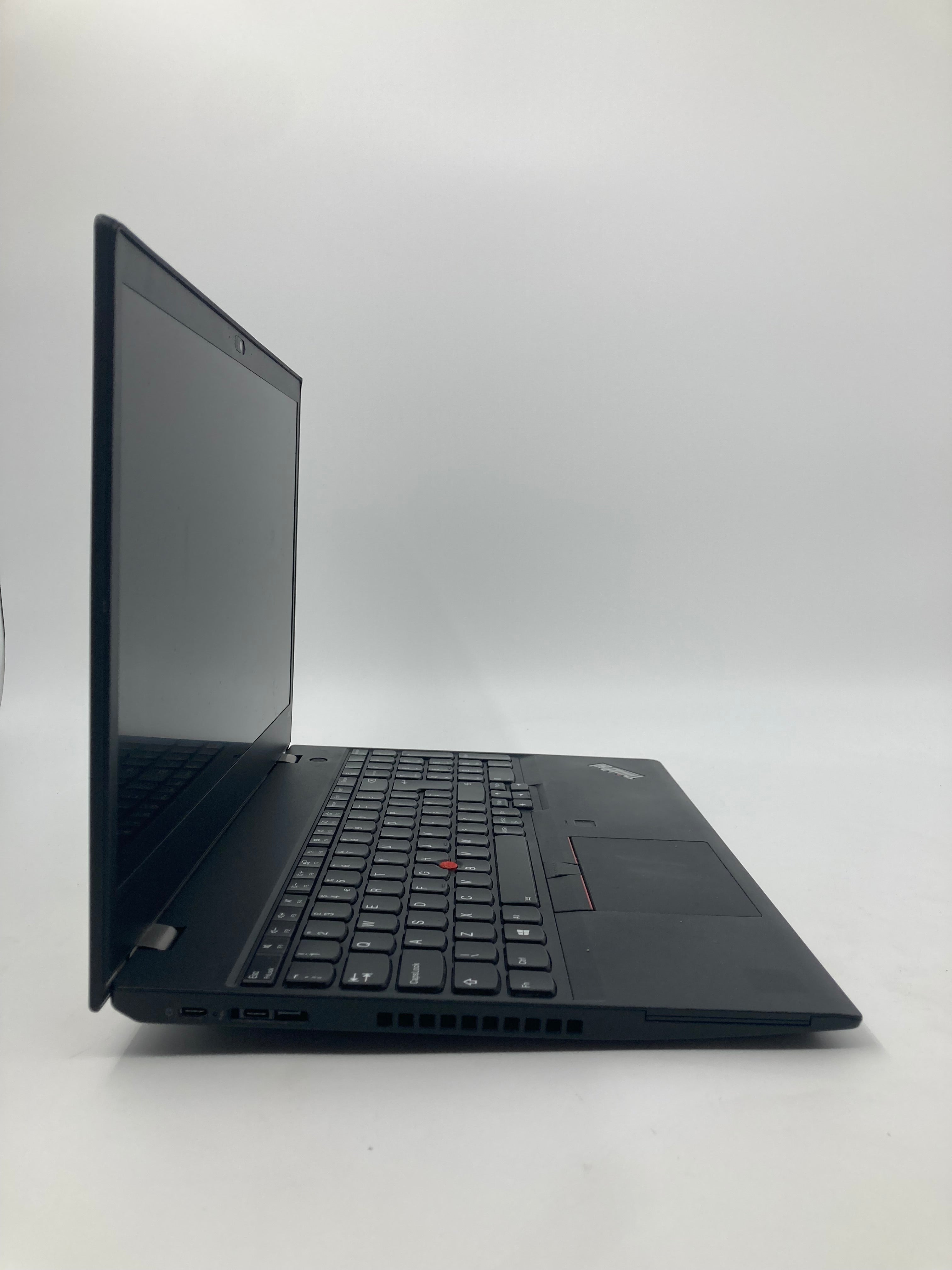 Lenovo Laptop ThinkPad P52s 15" i7 8th Gen 16GB RAM No HDD No OS *Spares*