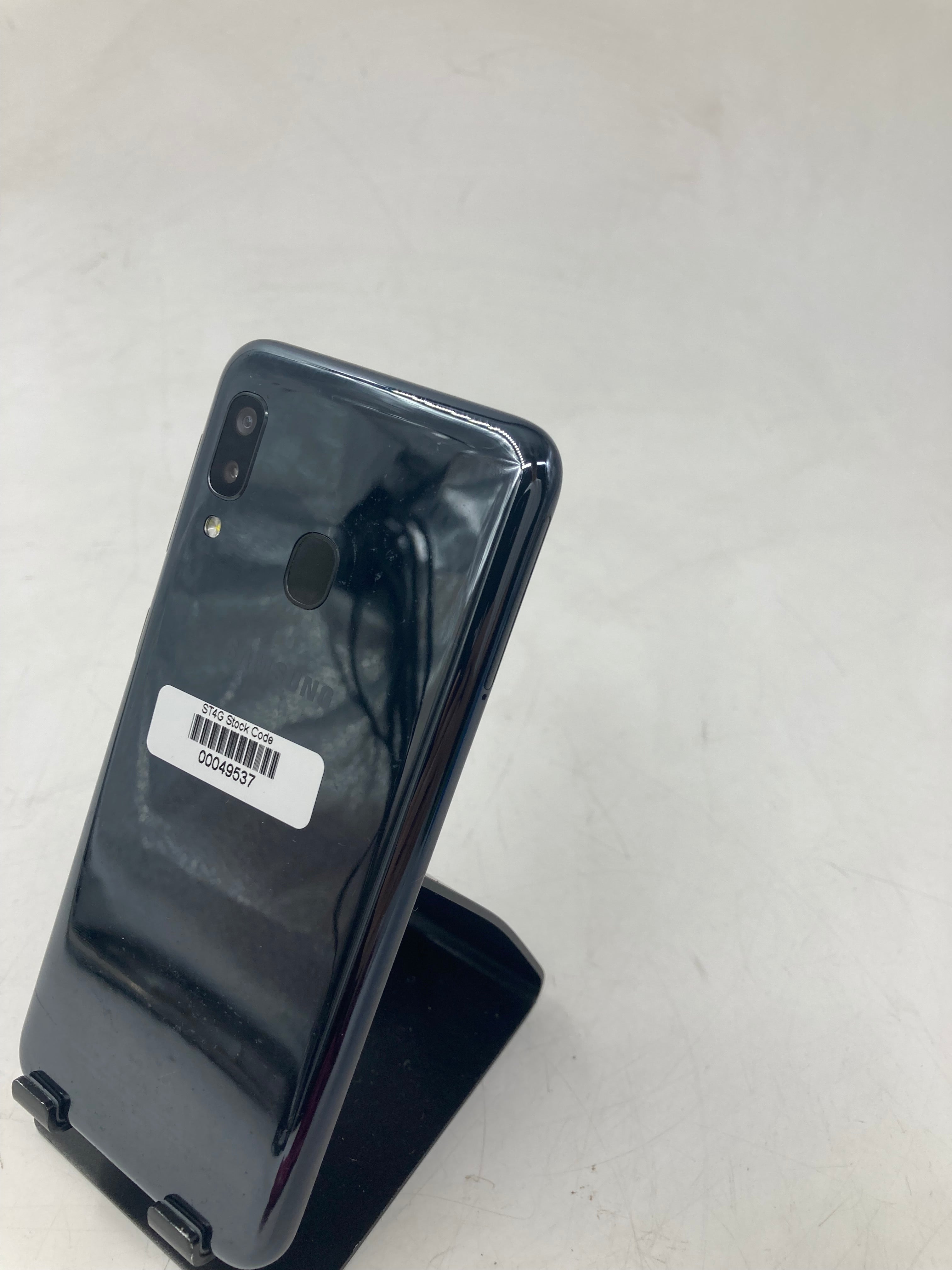 Samsung Galaxy A20e 32GB Black - Unlocked