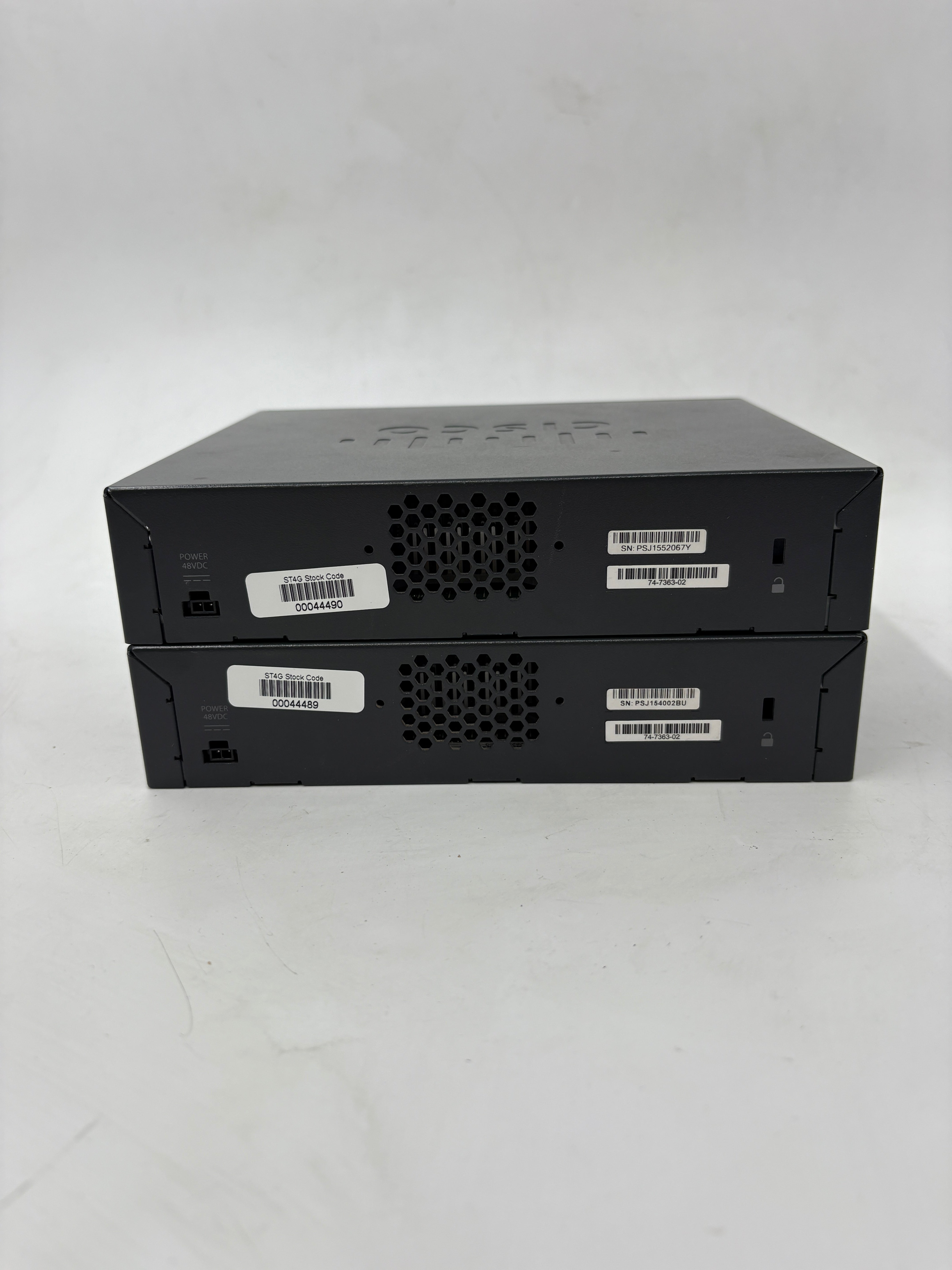 Batch of 2 Cisco AIR-CT2504-K9 V01 2500 Series Wireless Controller