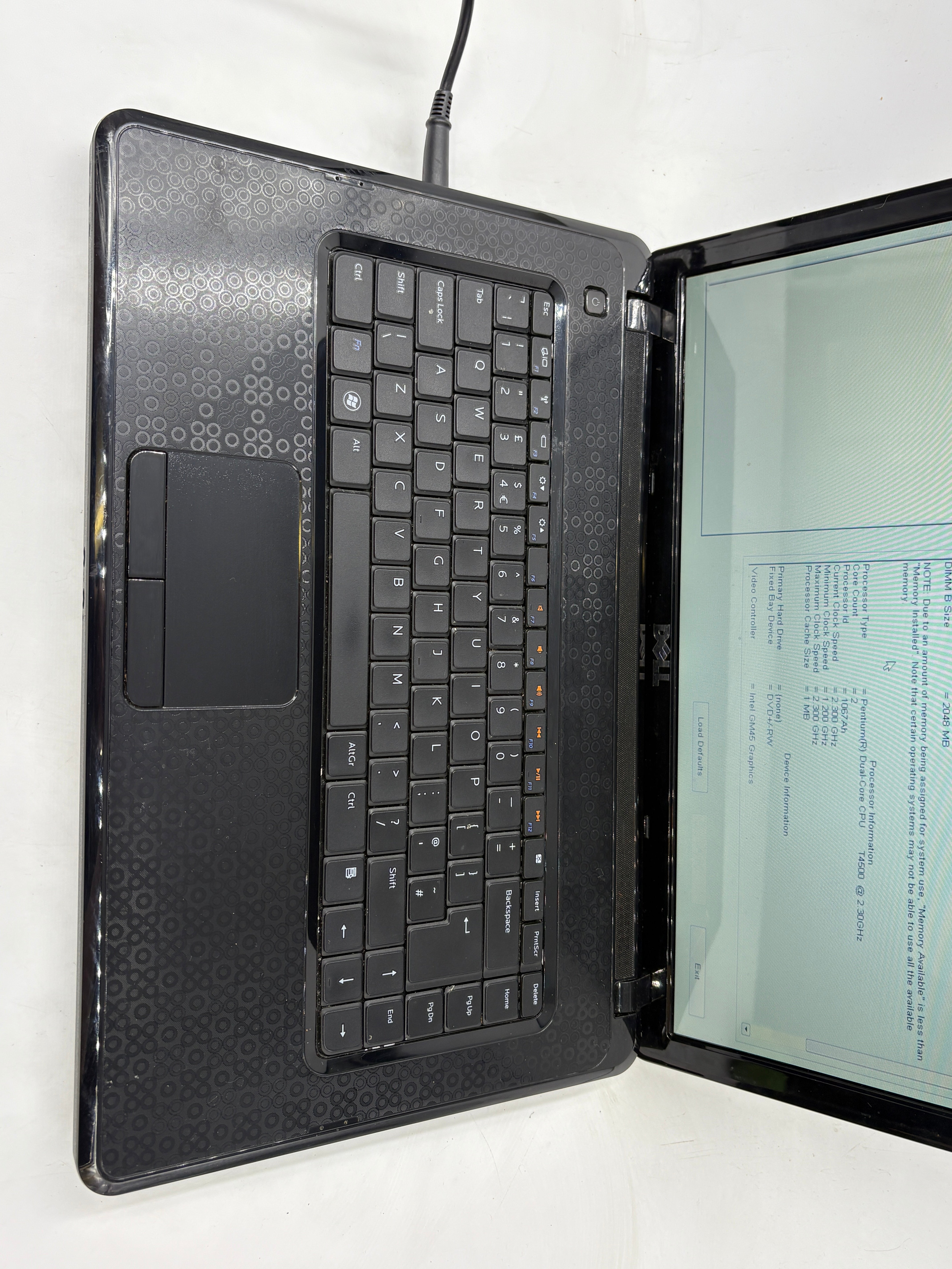 Dell Laptop Inspiron N5030 Pentium T4500 4GB RAM NO HDD NO OS *Spares*