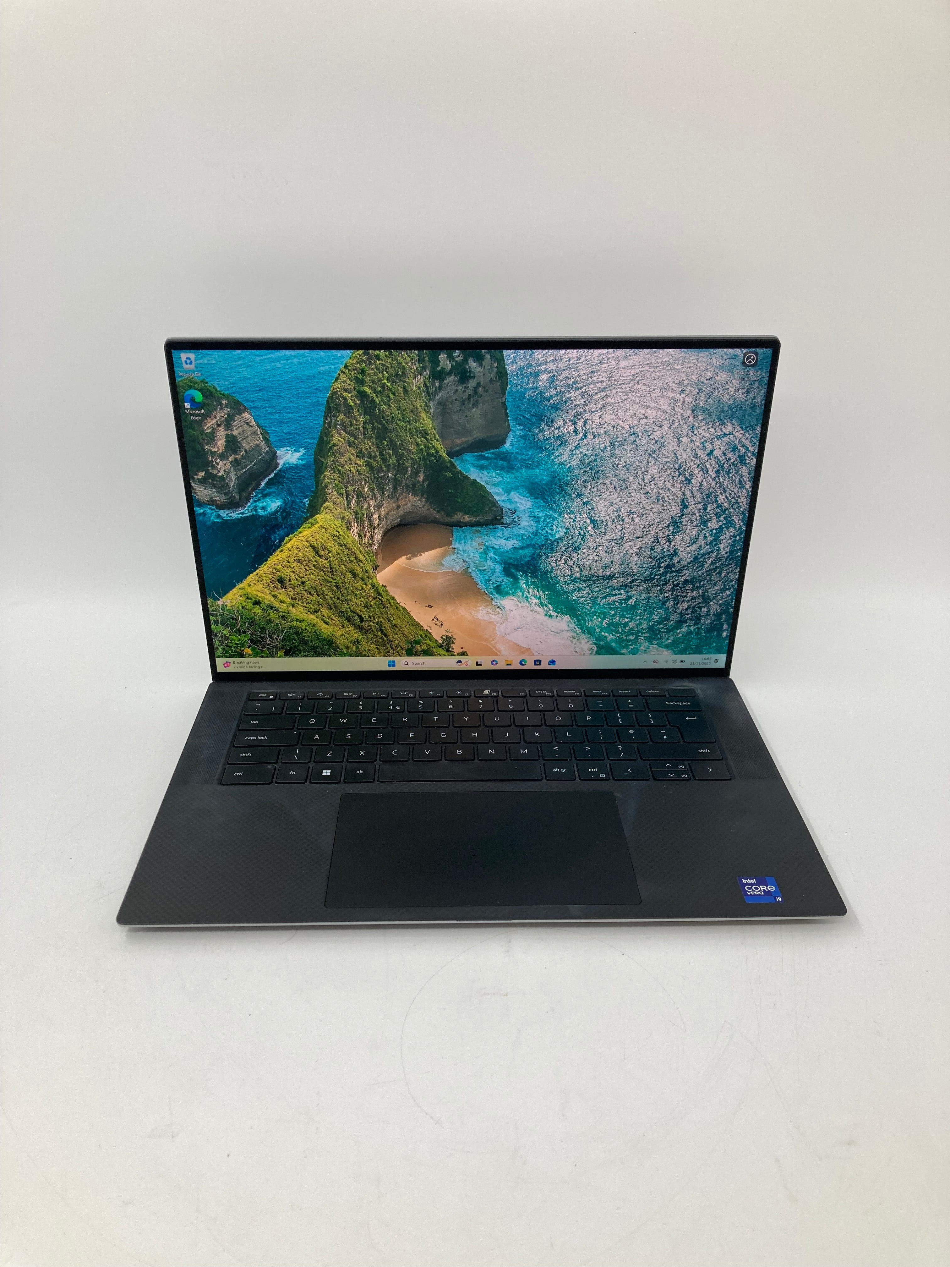 Dell Precision 5560 15" TouchScreen i9 11th Gen 32GB RAM 1TB SSD W11 RTX A2000