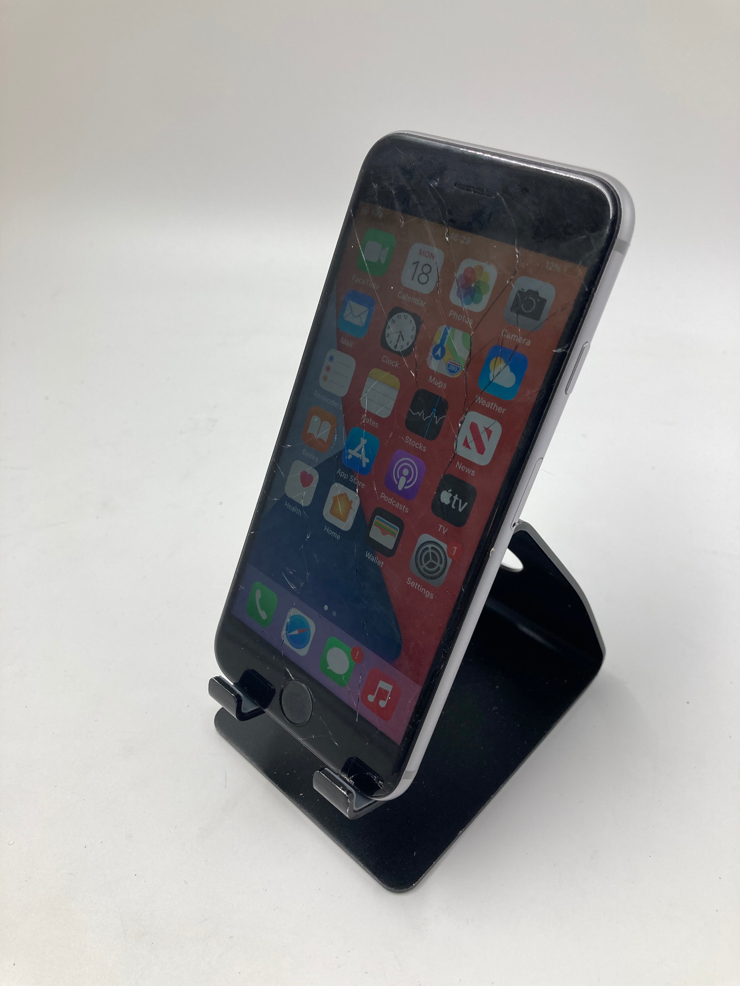 Apple iPhone 6s 7 11 32GB 64GB Silver Black Grey Lot of 3 - Unlocked *Spares*
