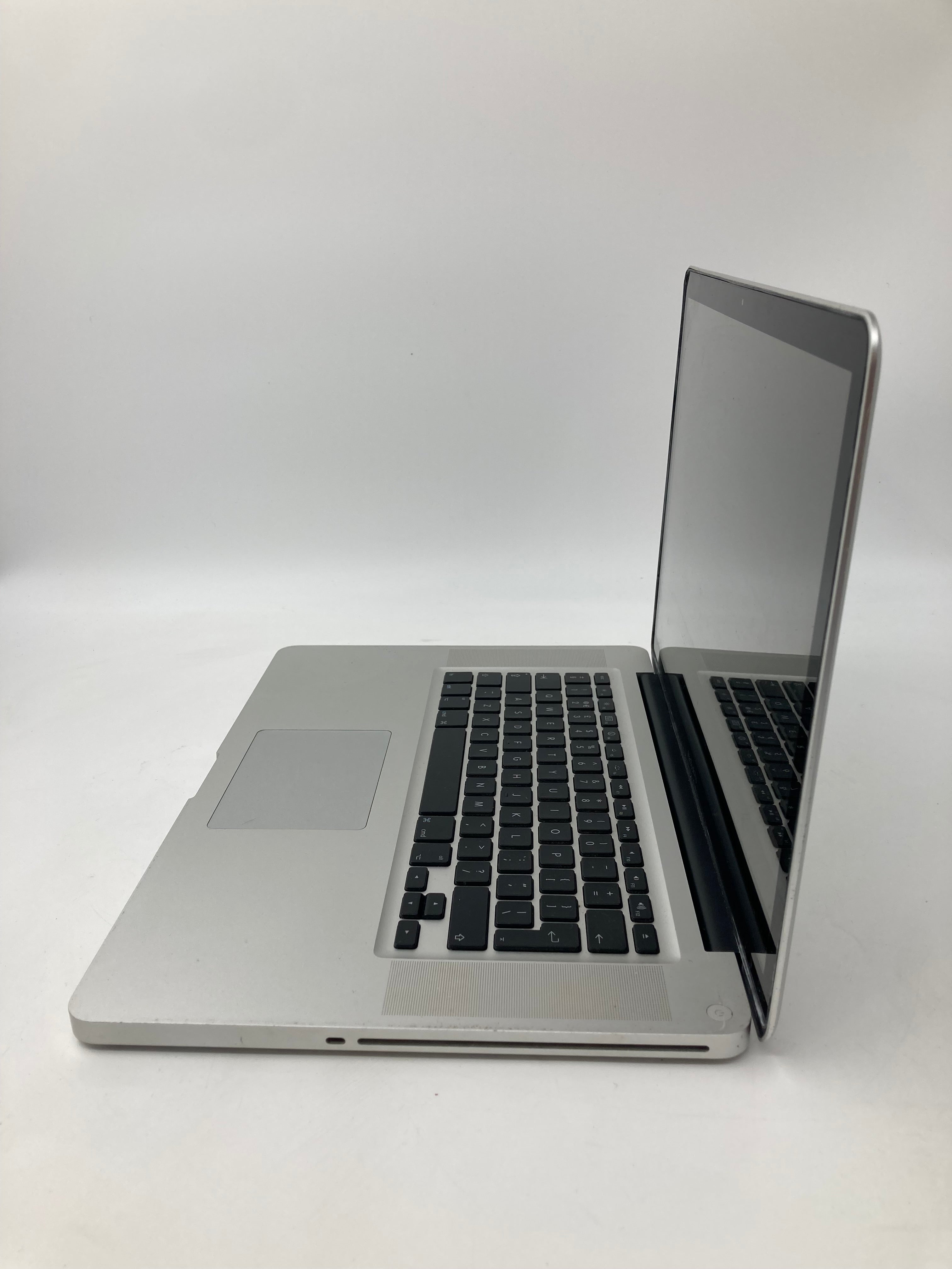 Apple MacBook Pro 15" Screen Core 2 Duo 4GB RAM No SSD No OS *Spares*