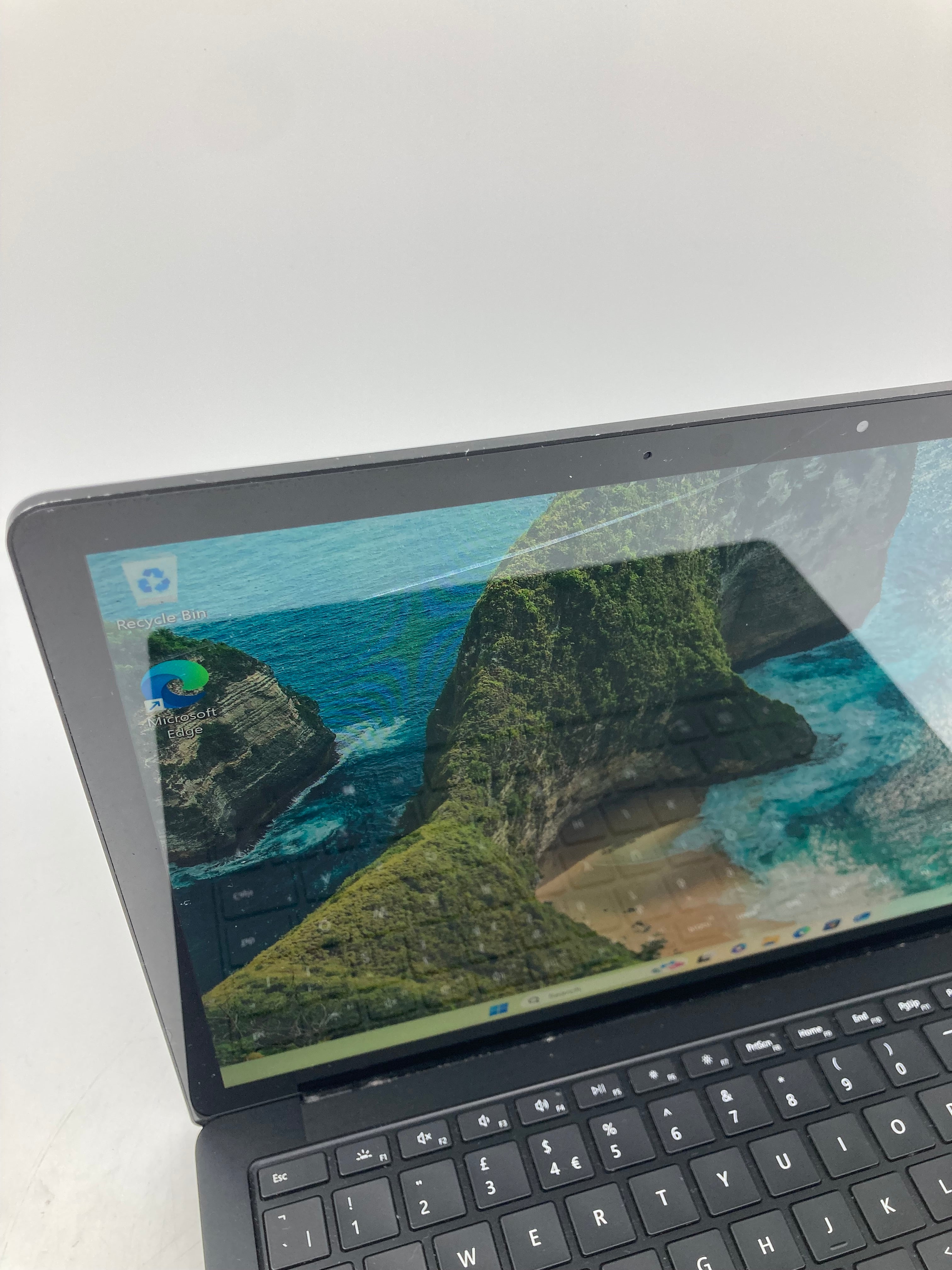 Microsoft Surface Laptop 3 13" i5 10th Gen 8GB RAM 256GB SSD W11
