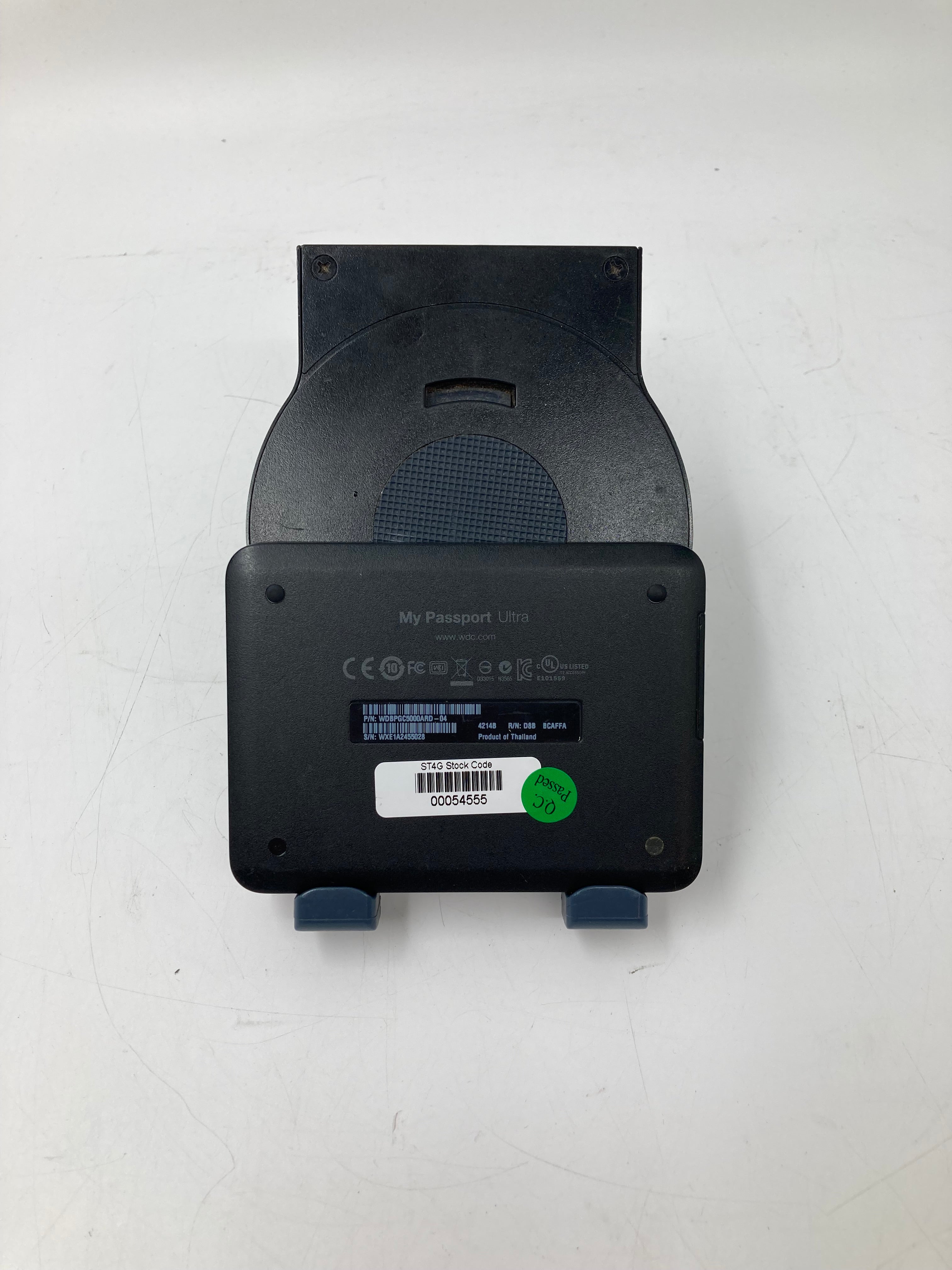 Western Digital External HDD | 500GB | 2.5 inch | USB 3.0, Micro B | WDBPGC5000ARD | 5.4K RPM | 5 Gbps