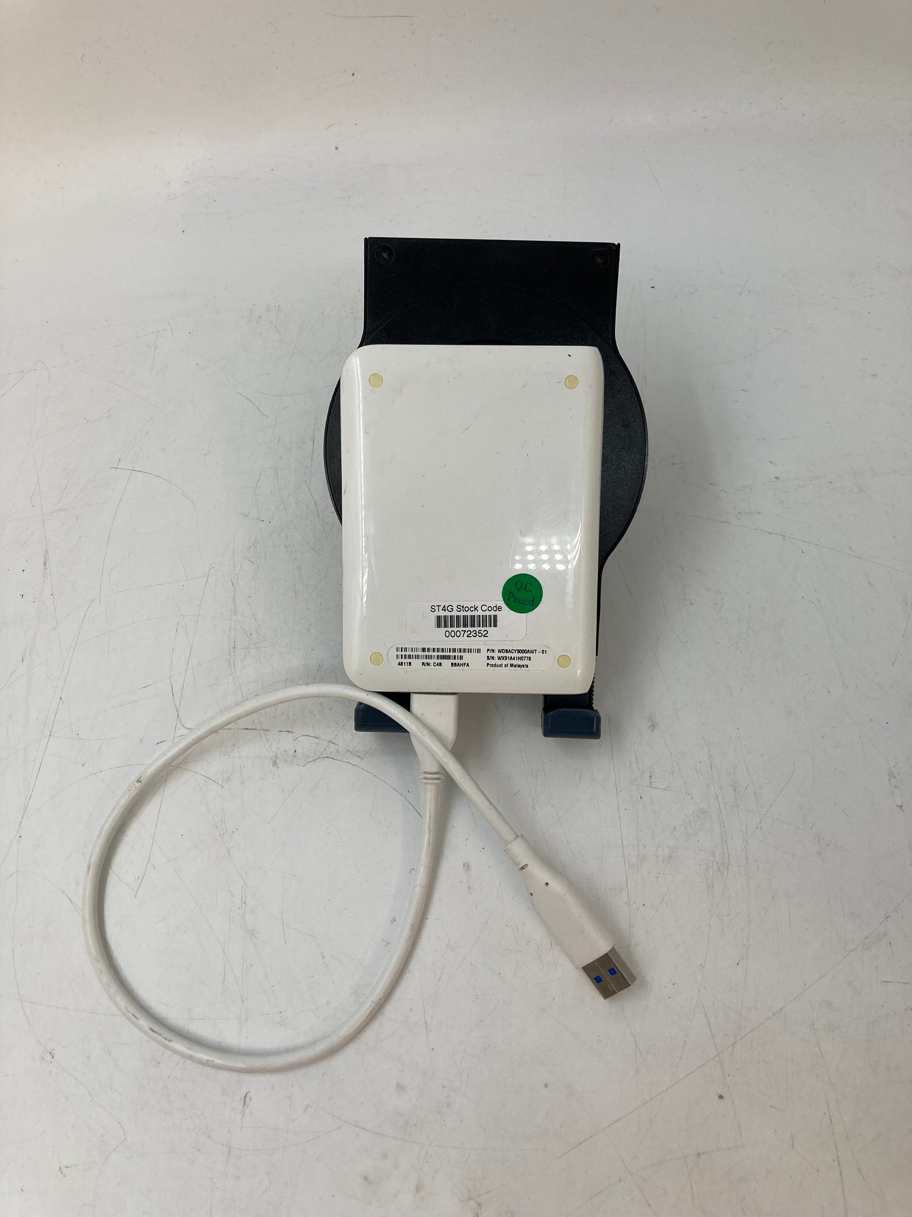 Western Digital External HDD | 500GB | 2.5 inch | USB 3.0, Micro B | WDBACY5000AWT-01 | 5.4K RPM | 5Gbps