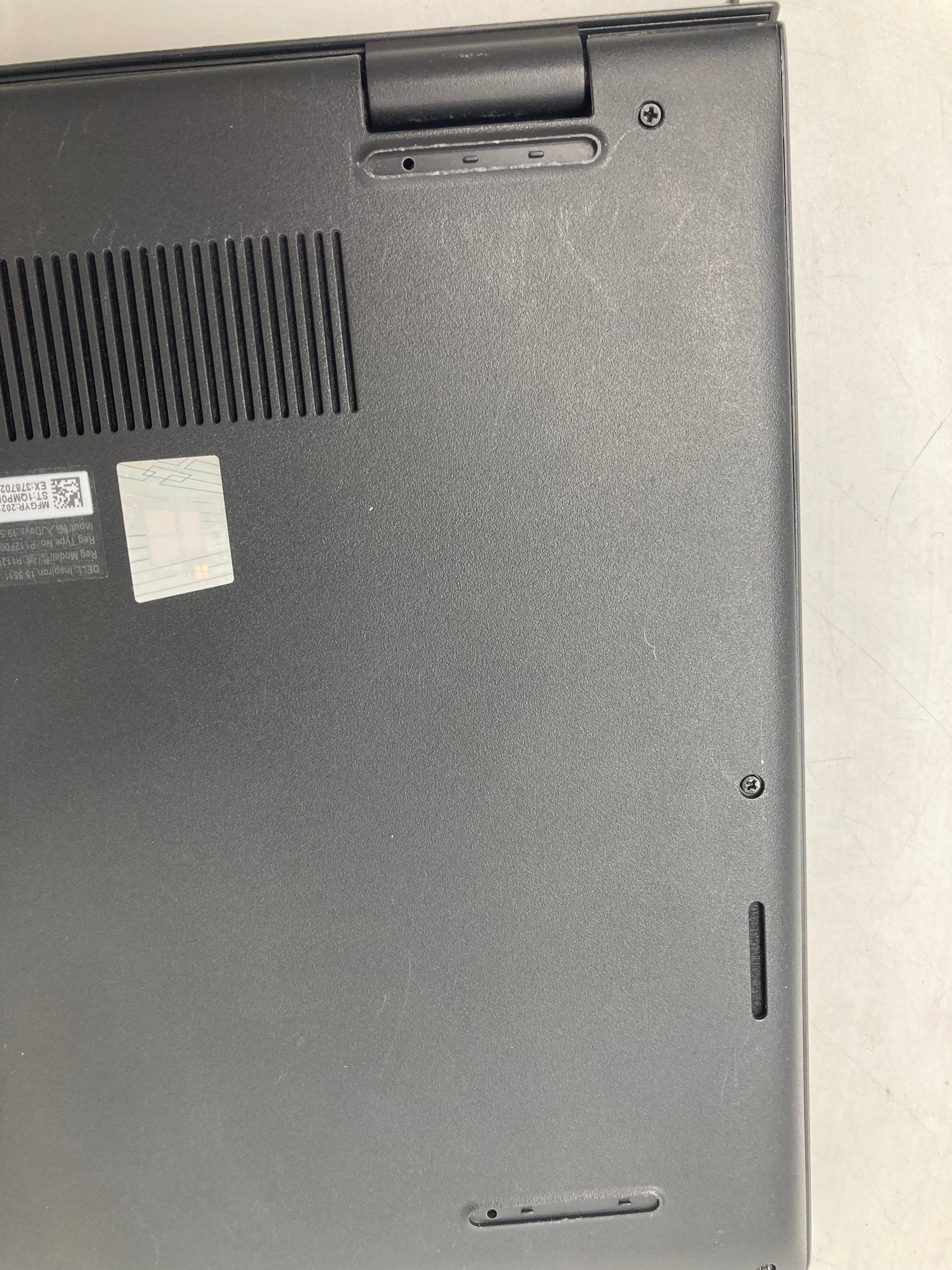 Dell Inspiron 15 3000 15" Screen i5 11th Gen 8GB RAM No SSD For Spares