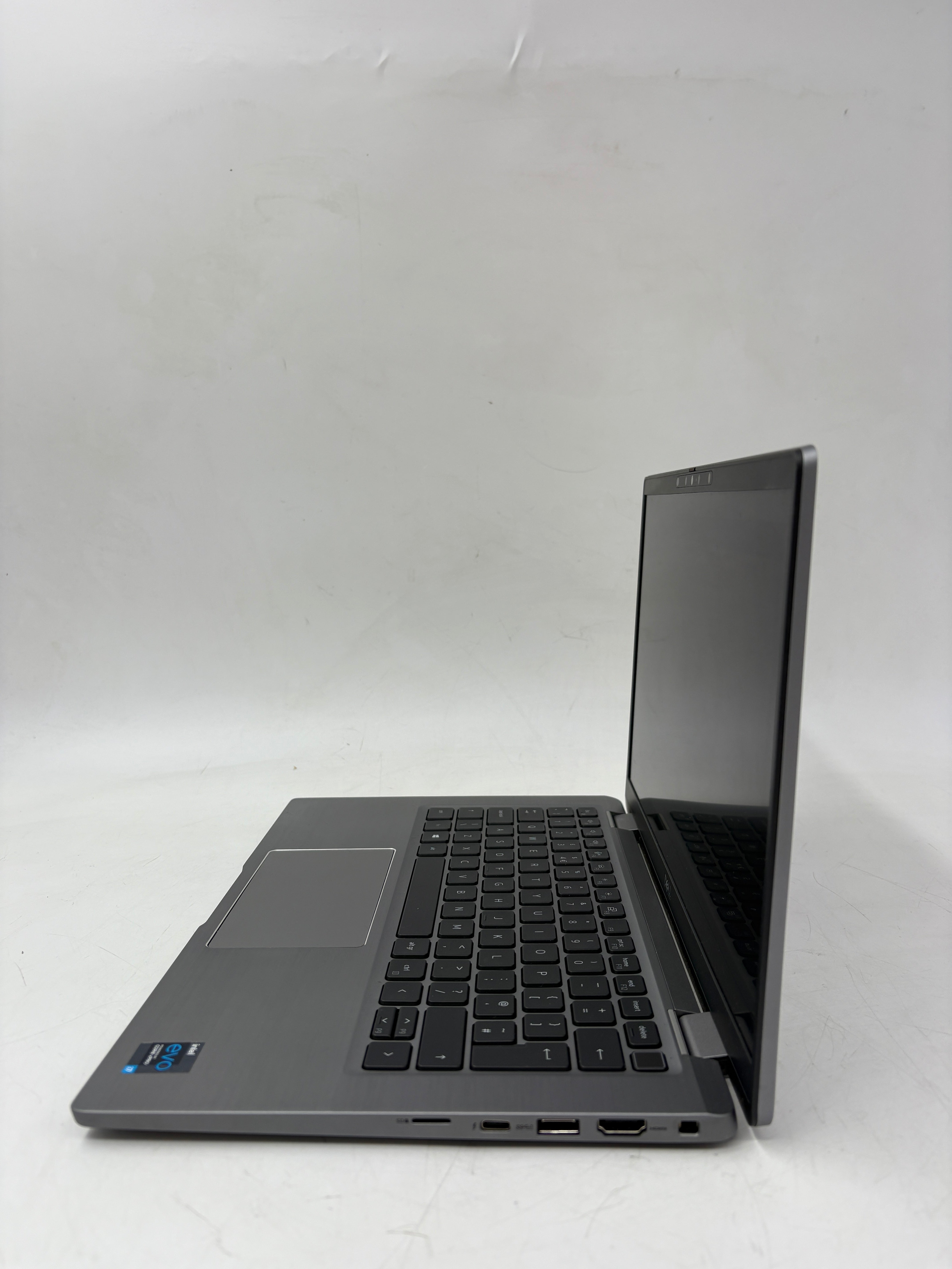 Dell Laptop Latitude 7420 14" Screen i7 11th Gen 16GB RAM 512GB SSD W11