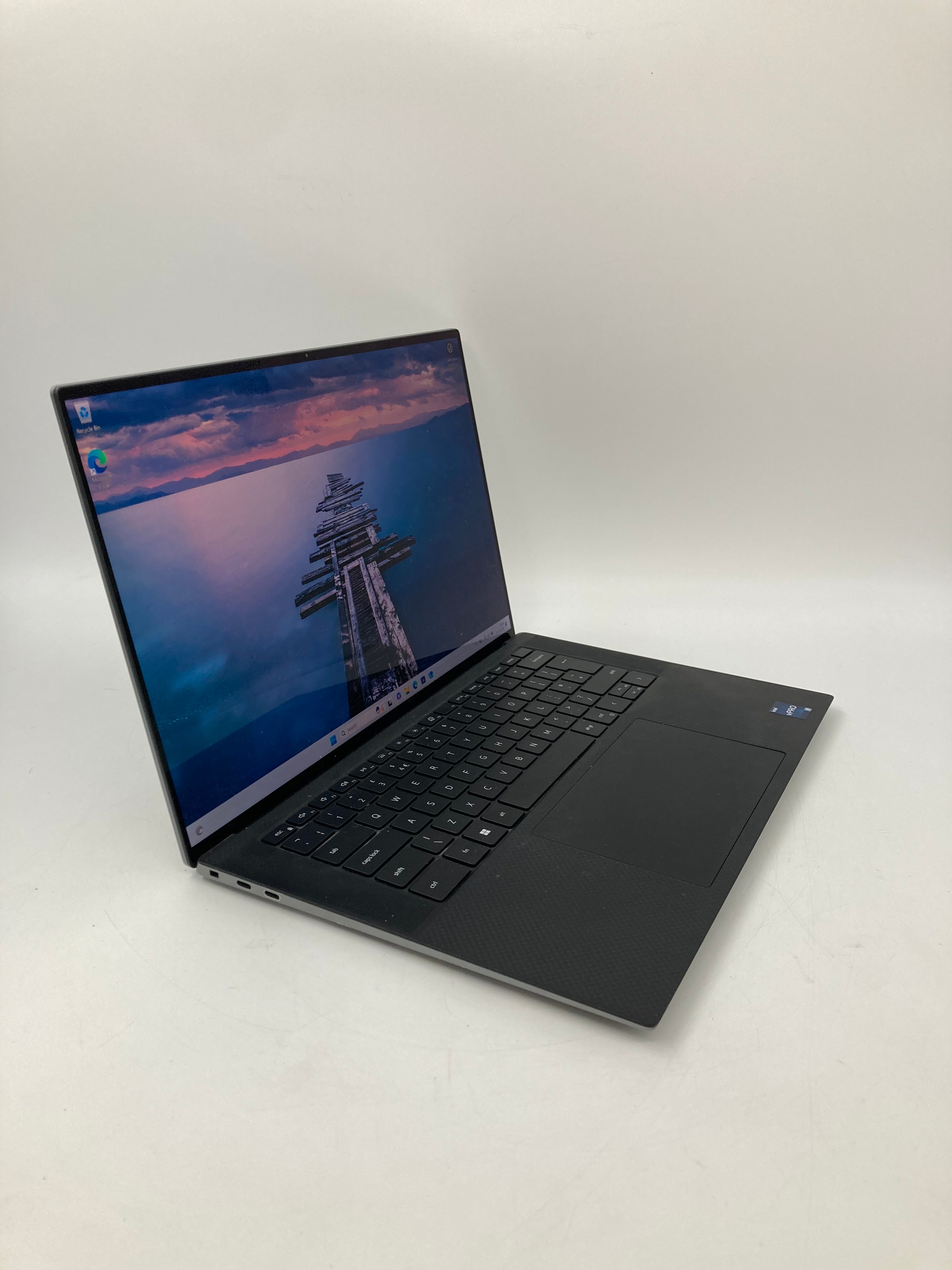 Dell Precision 5570 15" TouchScreen i9 12th Gen 32GB RAM 1TB SSD W11 RTX A2000