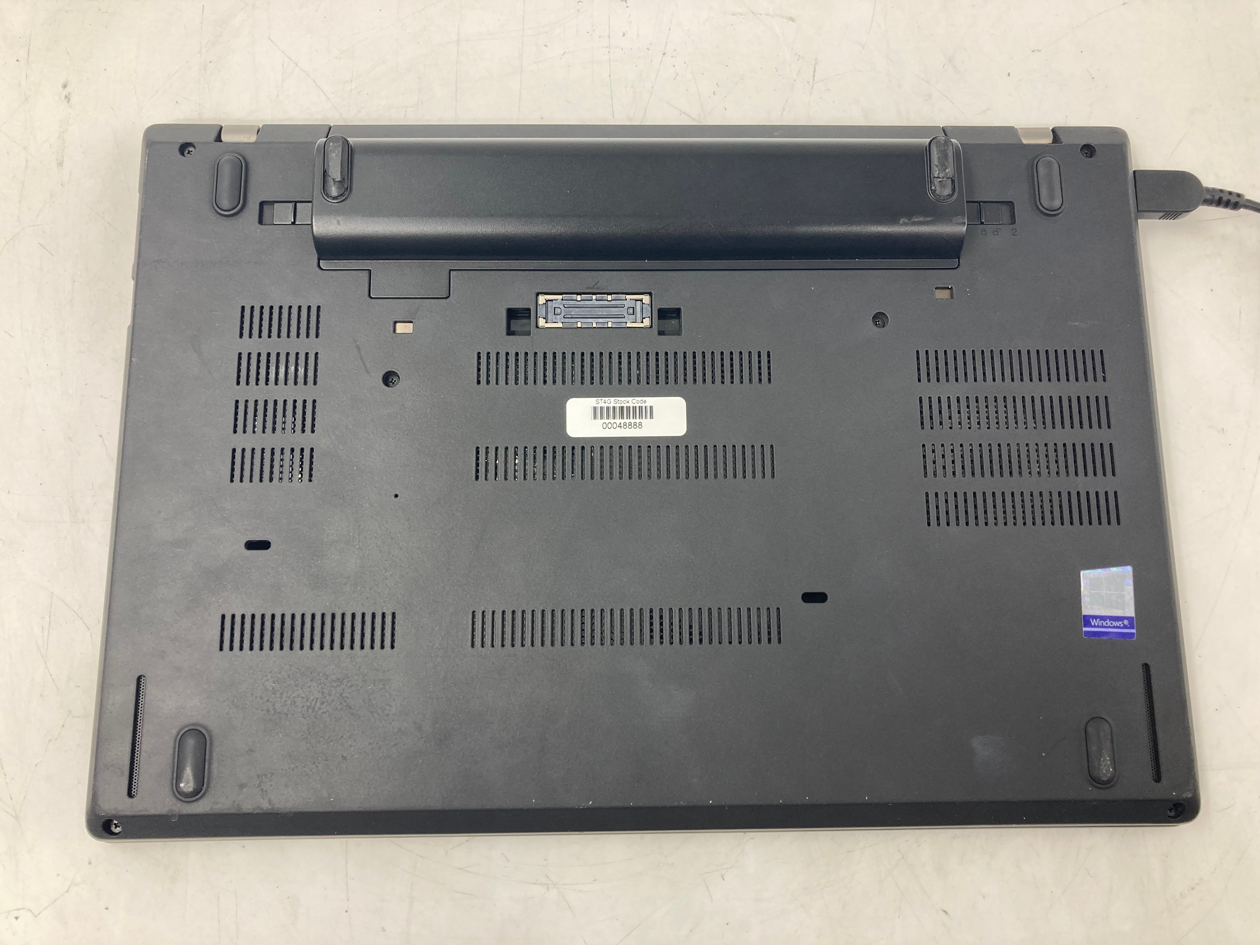 Lenovo ThinkPad T470 14" Screen i5 7th Gen 8GB RAM No SSD No OS