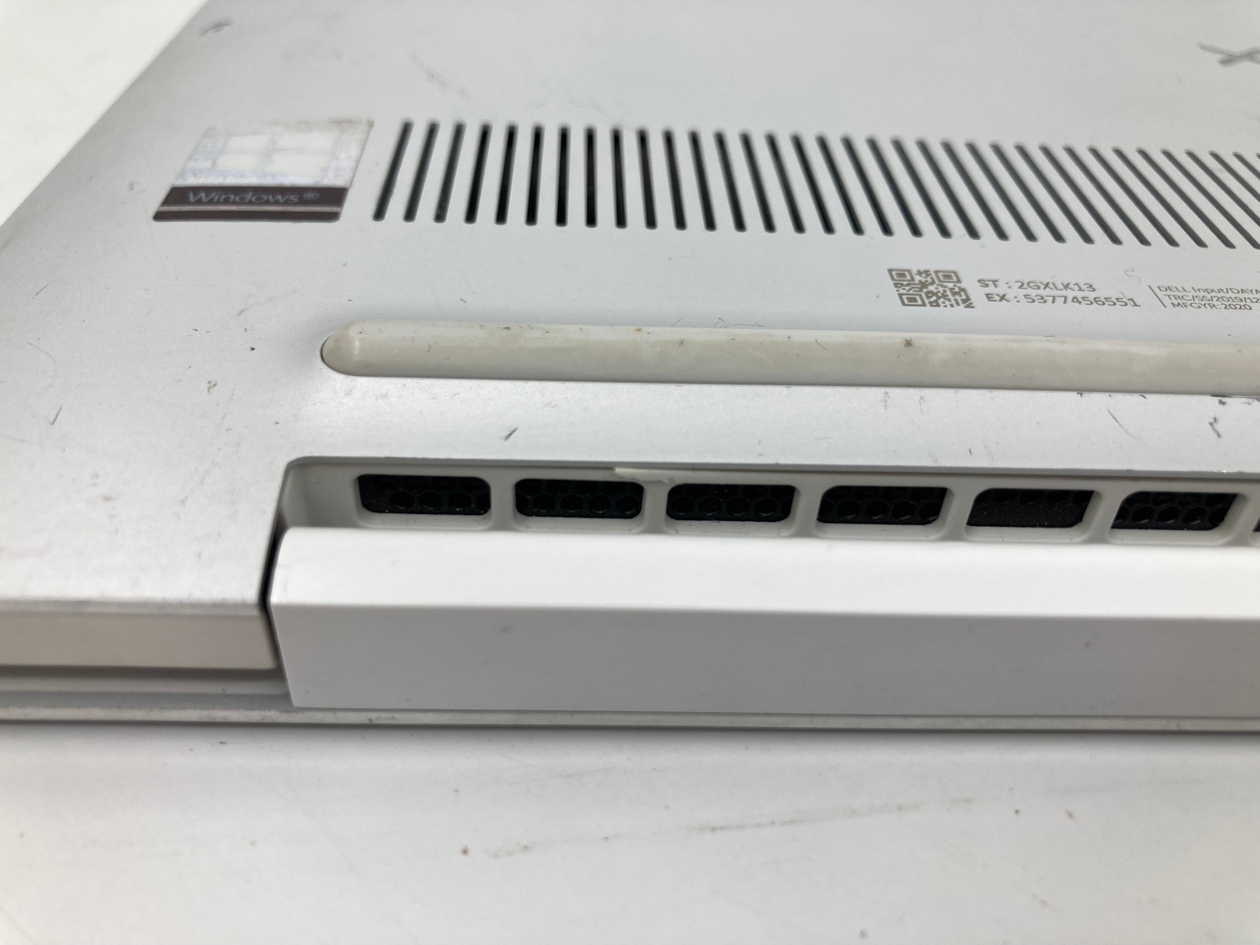 Dell Laptop XPS 13 7390 White 13" i7 10th Gen 16GB RAM 512GB SSD W11