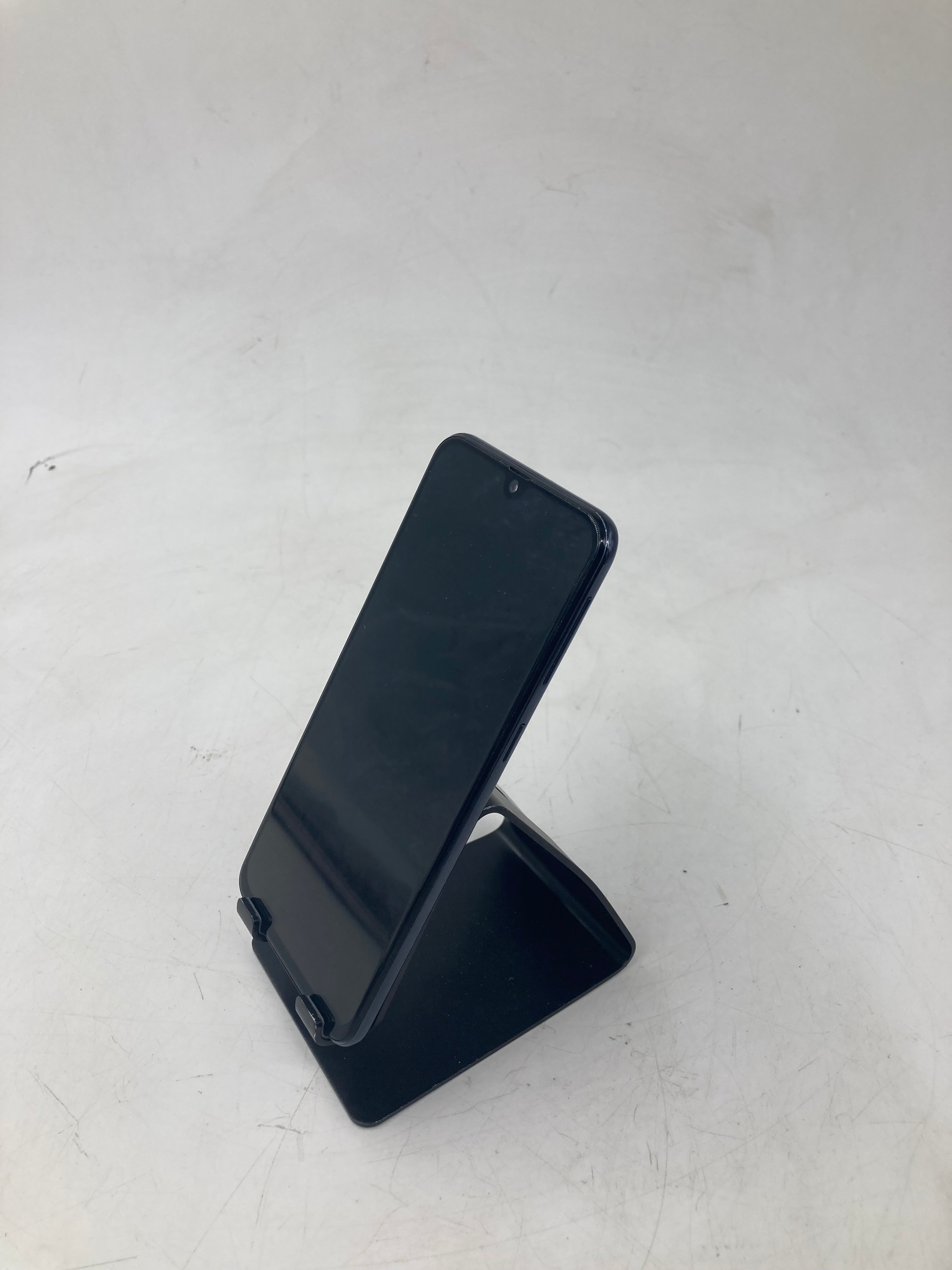 Samsung Galaxy A5 A40 32GB 64GB Silver Black Lot of 6 *Spares*