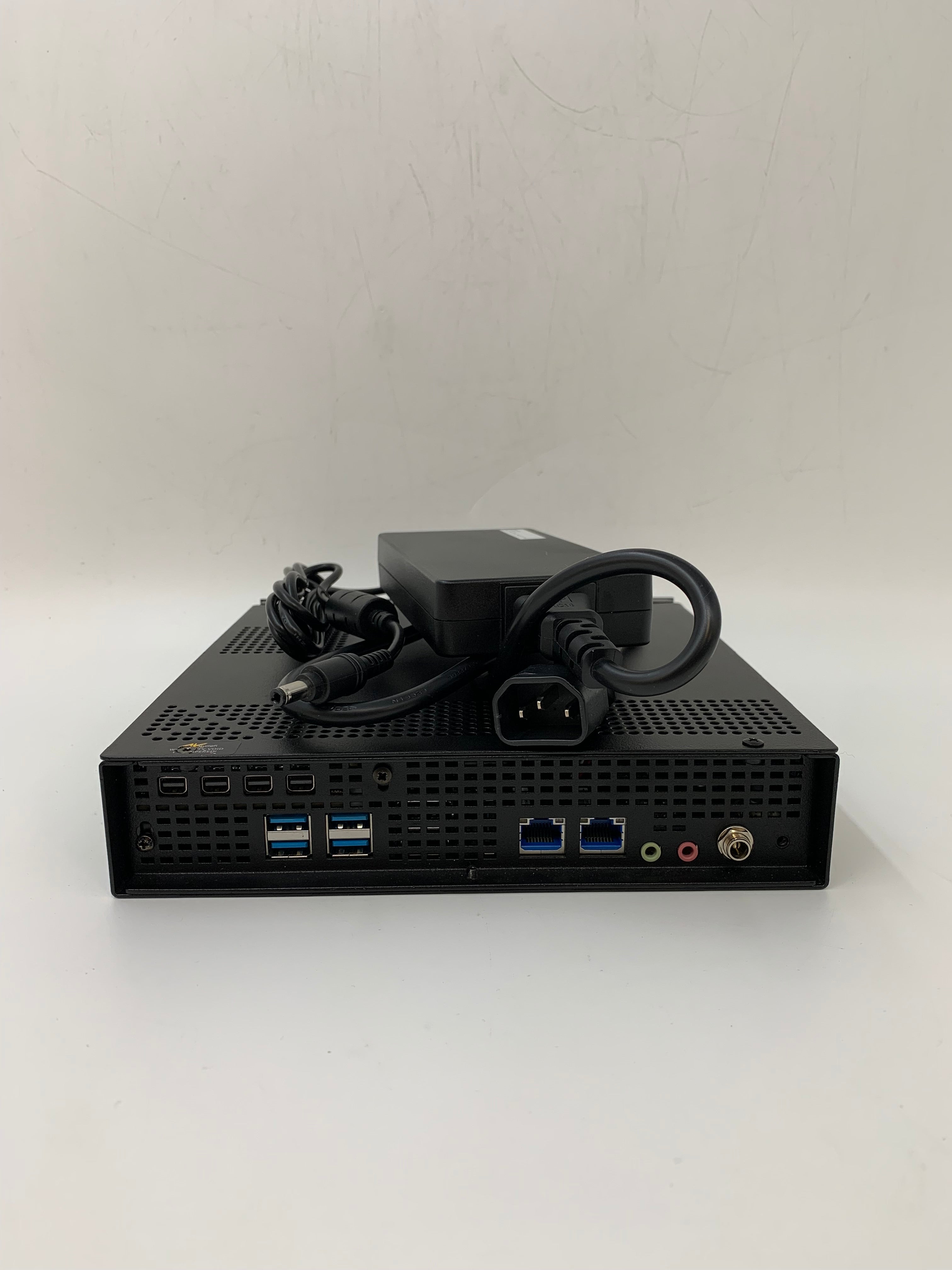 Pixera Mini Quad Media Server | i5 12th Gen | 8GB DDR4 RAM | 1TB NVMe SSD | NVIDIA T600 4GB