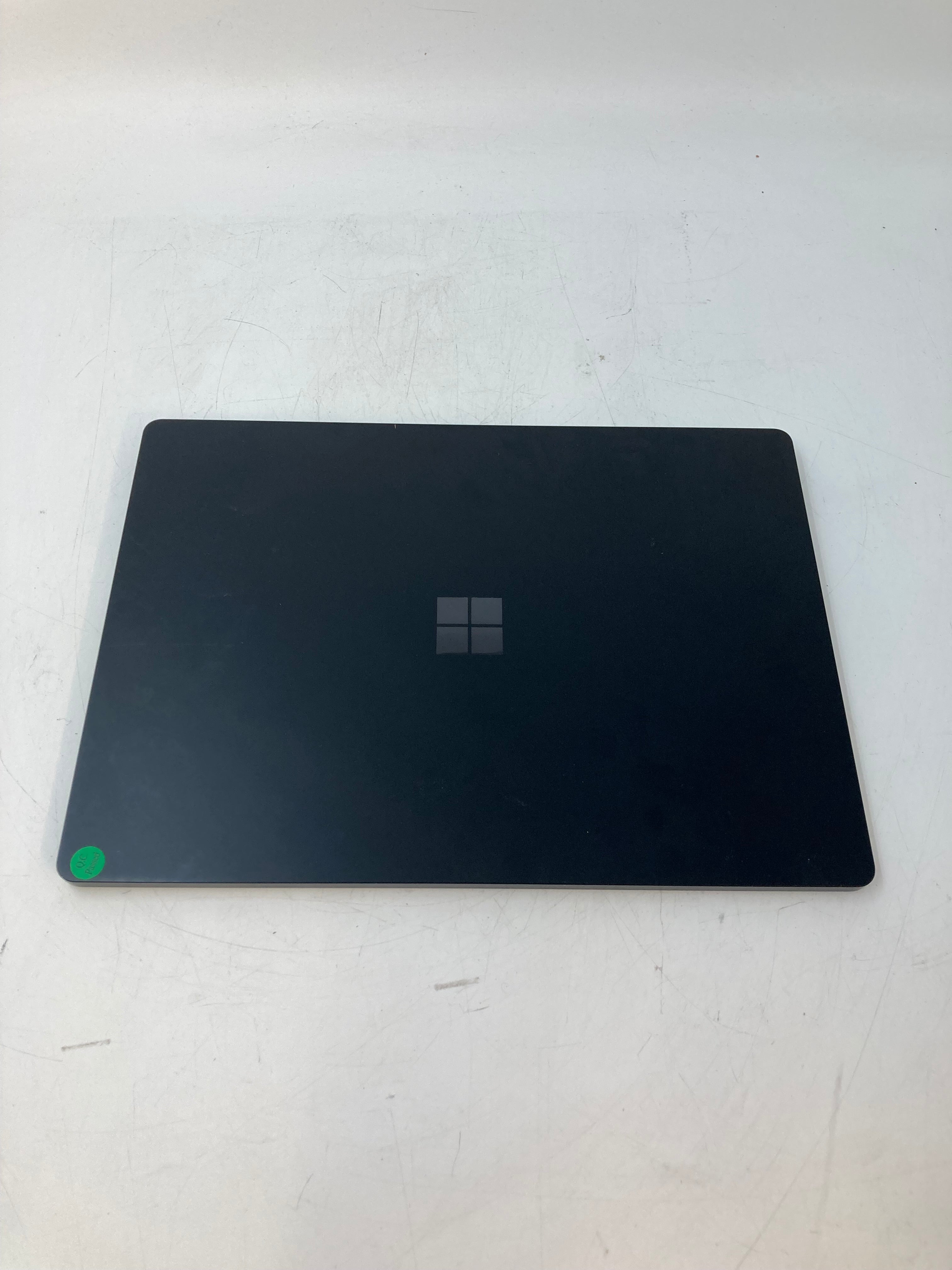 Microsoft Surface 5 | 13.3" TouchScreen  2K | i5 12th Gen | 16GB RAM | 256GB SSD | W11 Pro