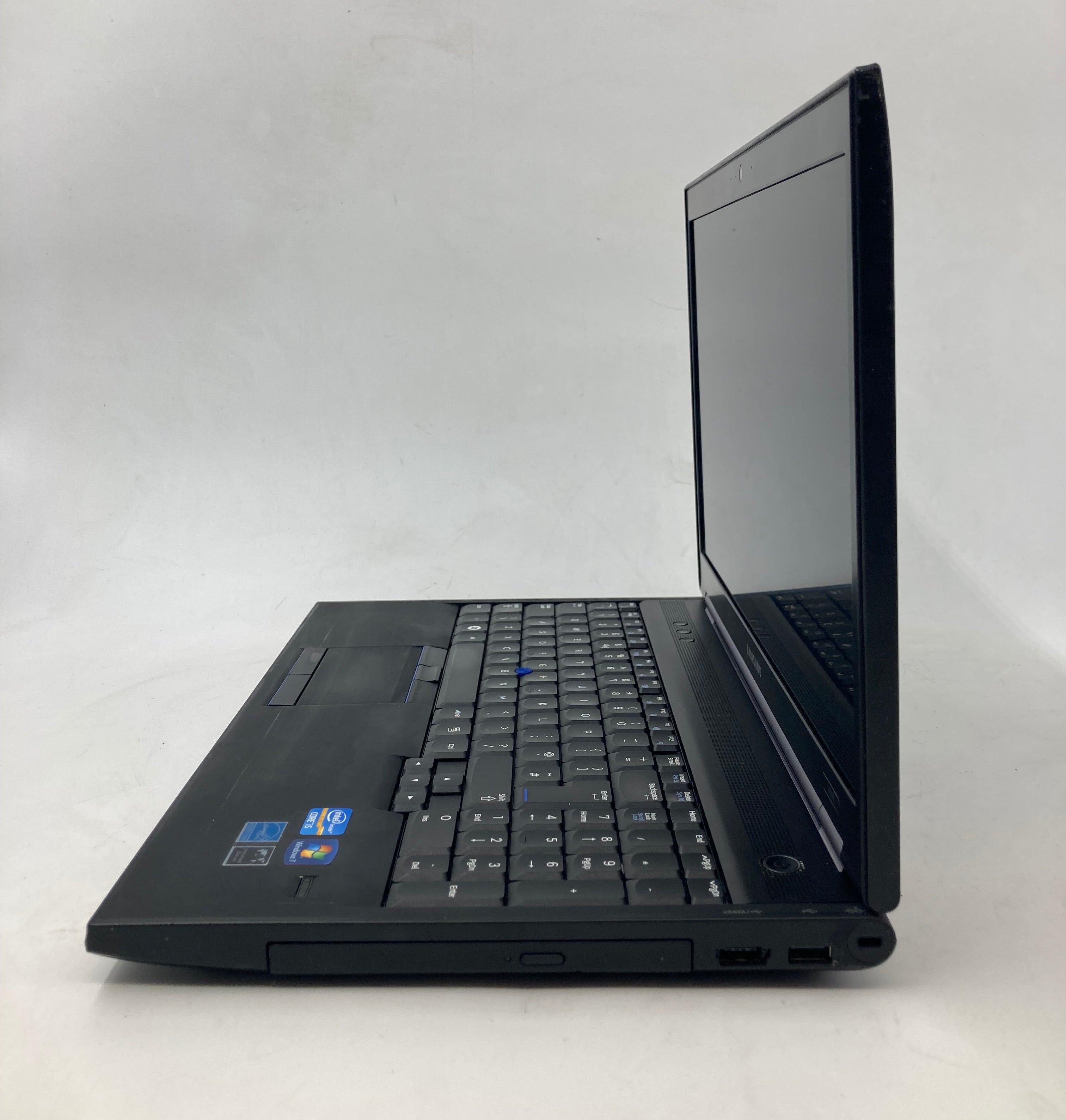 Samsung Laptop NP400B5C NoteBook 400B 15.6" i5 3rd Gen 4GB RAM No HDD *Spares*
