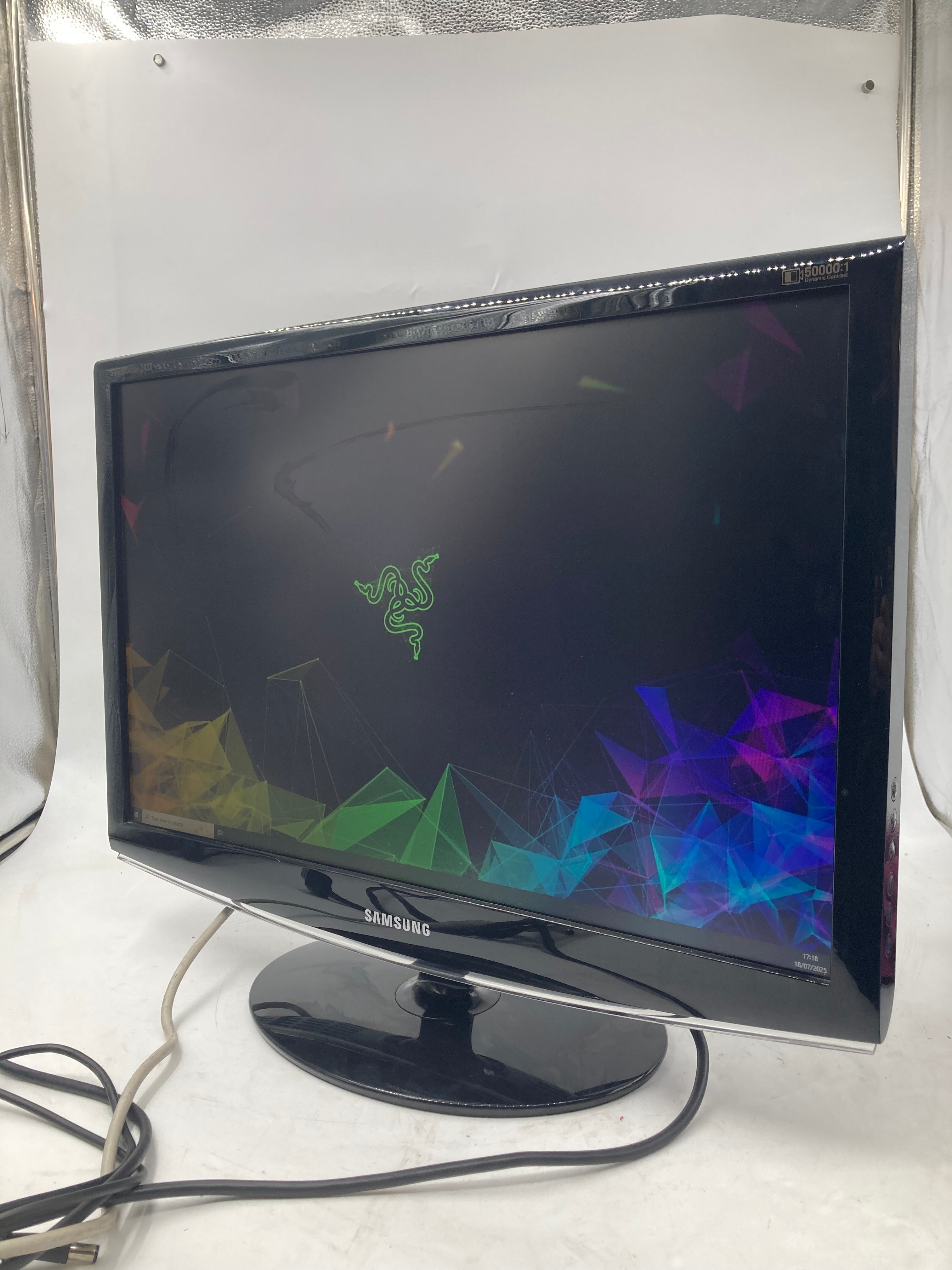 LG HP Dell Samsung 22" 24" Screen Monitor DVI HDMI VGA DIsplayPort Lot of 4