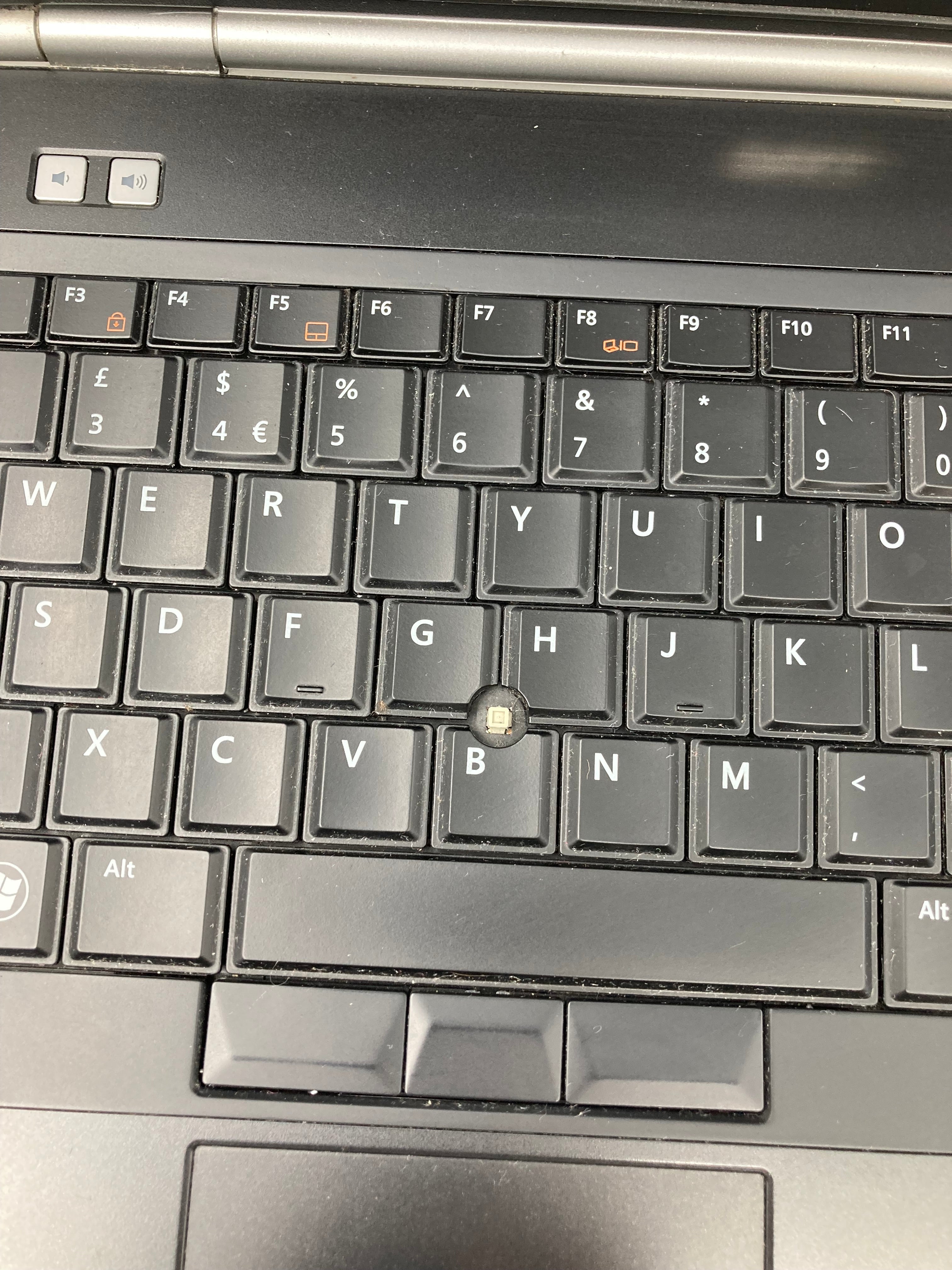 Dell Latitude EE520 15.6" Screen i3 2nd Gen 4GB RAM No SSD No OS *Spares*