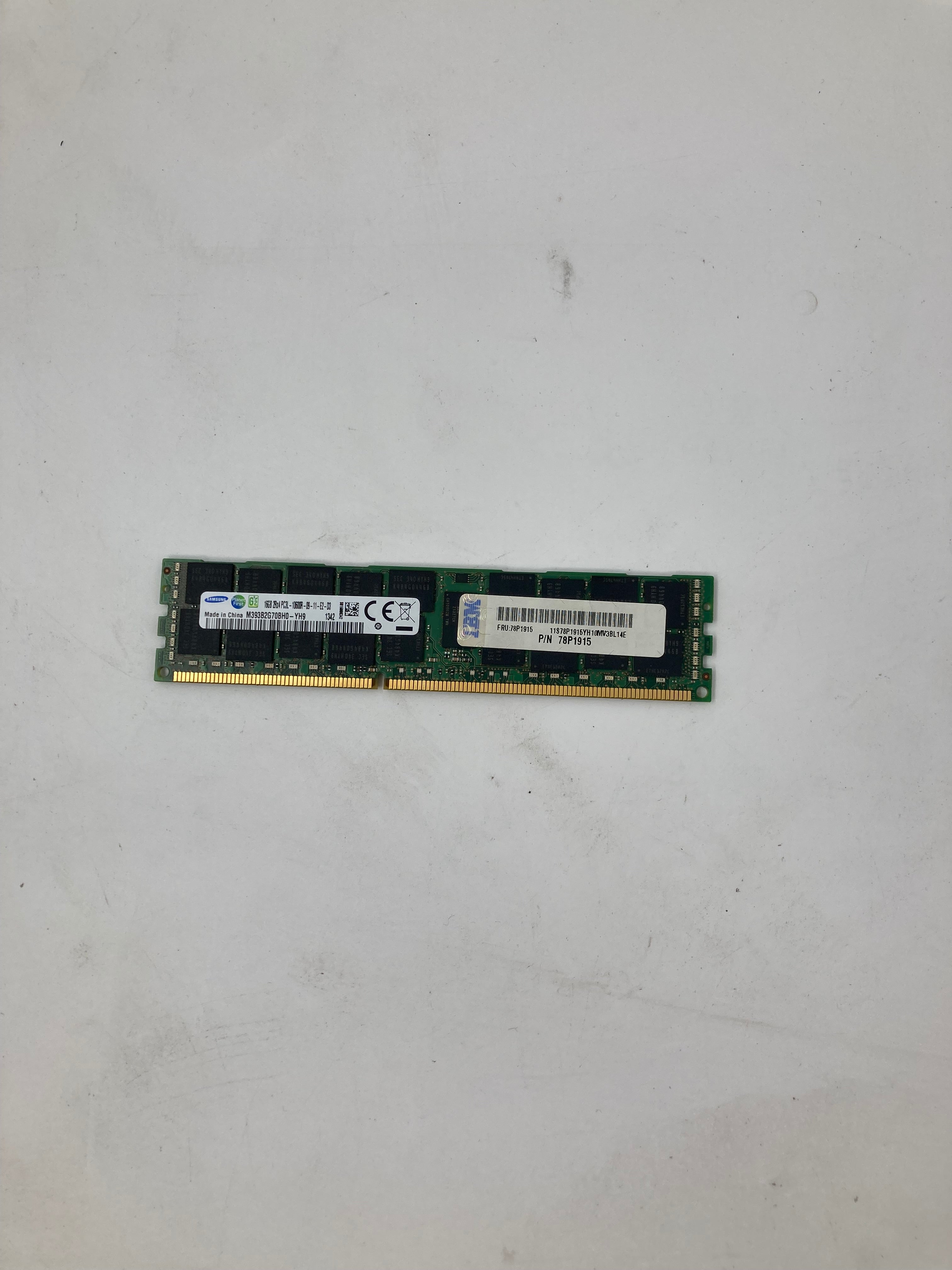 Lot of 8x Samsung 16GB RAM M393B2G70BH0-YH9 PC3L-10600R DDR3