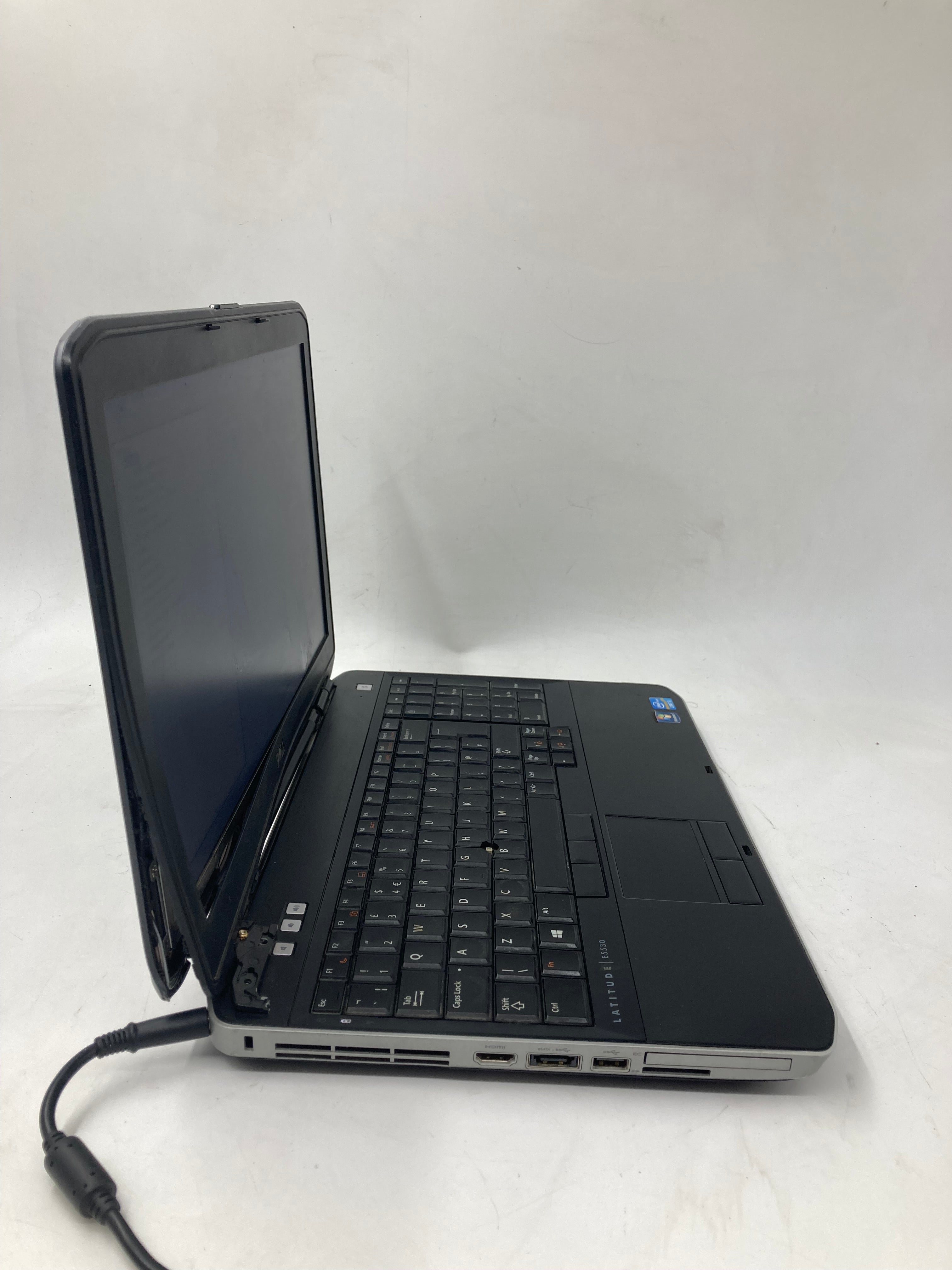 Dell E5530 15.6" Screen i3 2nd Gen 4GB RAM No SSD No OS