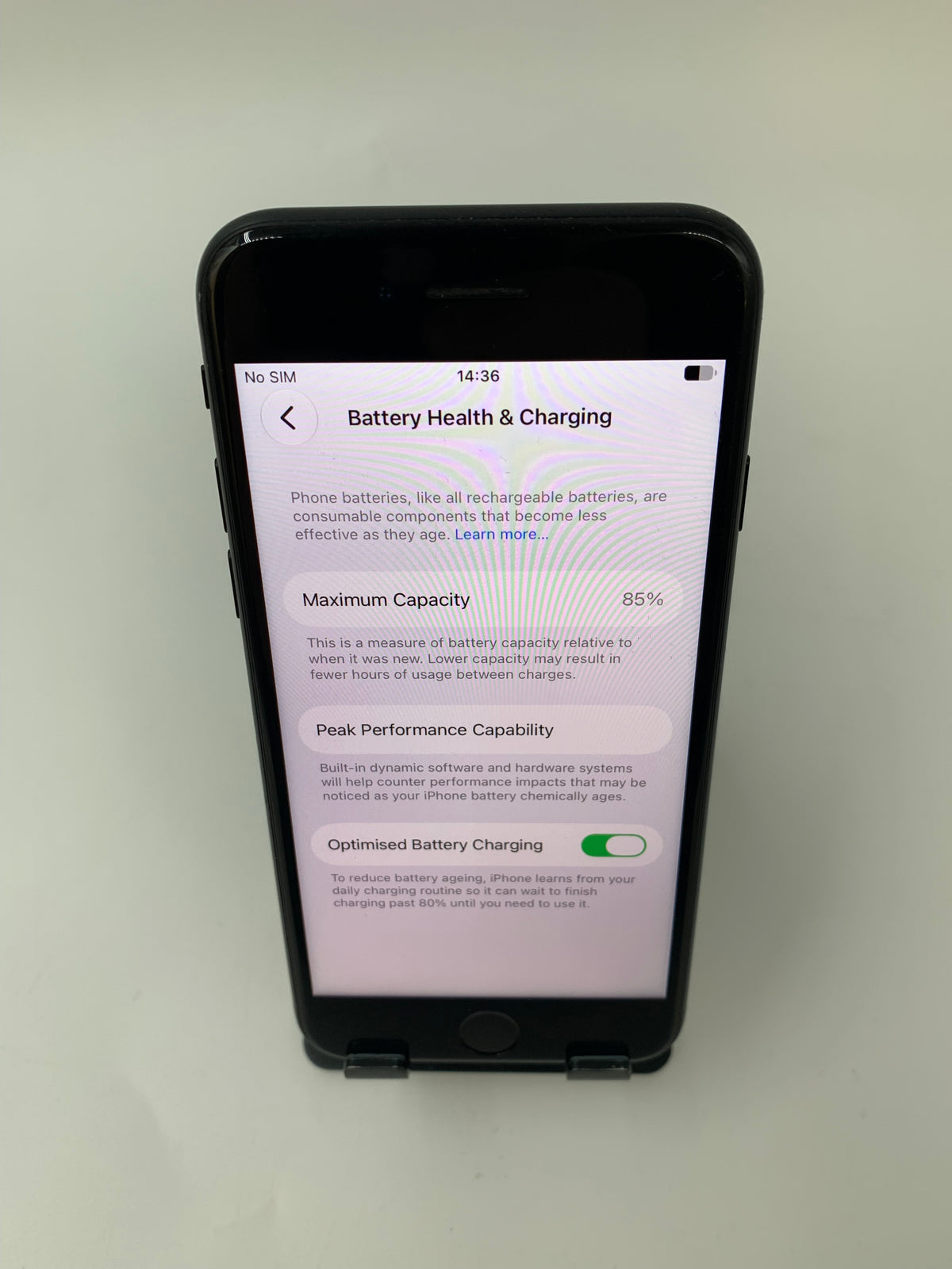 Apple iPhone SE 2nd Gen | 2020 | 4.7" | 64GB | 85% Health | Unlocked | Black