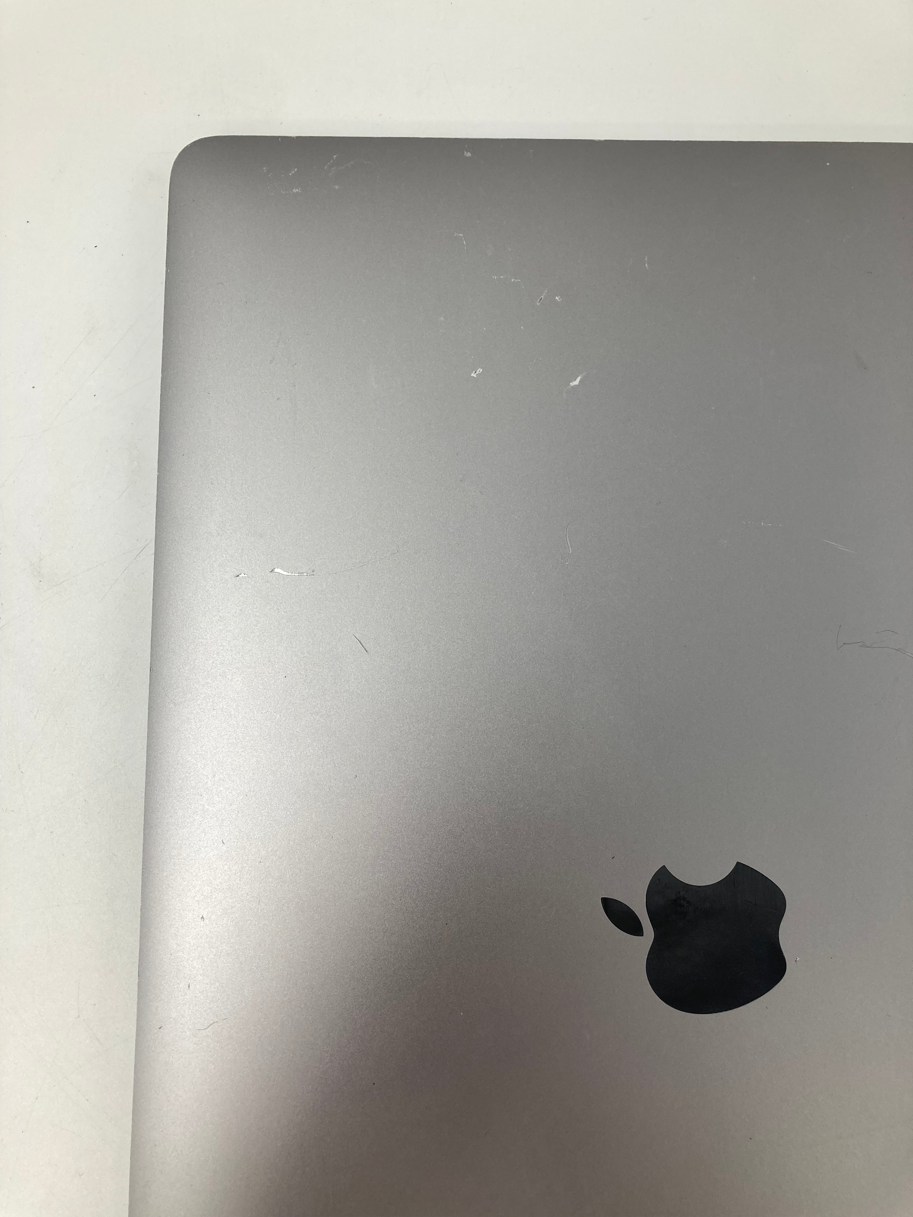 Apple MacBook Pro 2018 A1990 15" Screen i7 8th Gen 16GB RAM 250GB SSD OS Ventura