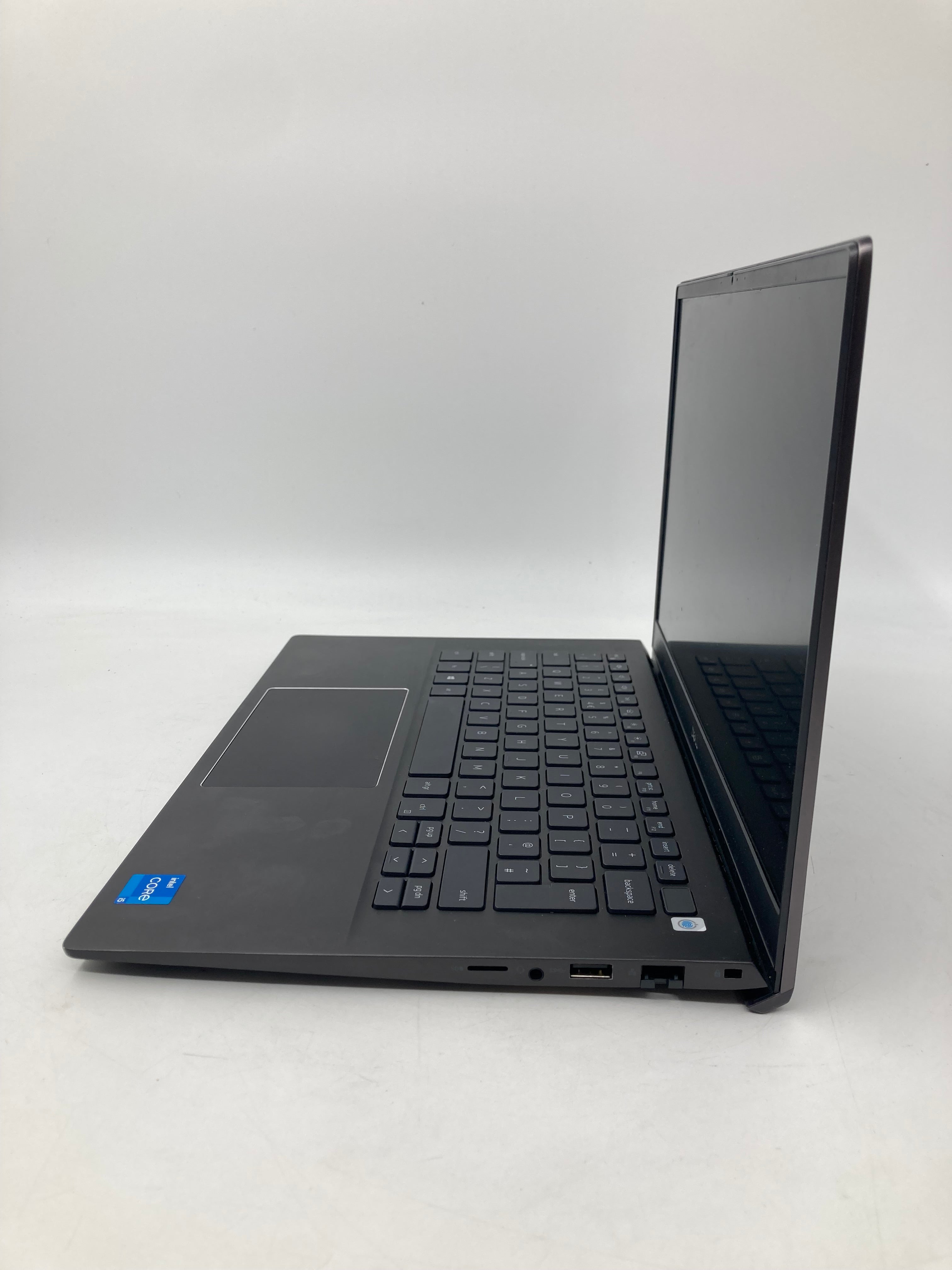 Dell Vostro 5402 14" Screen i5 11th Gen 8GB RAM 256GB SSD Win 11