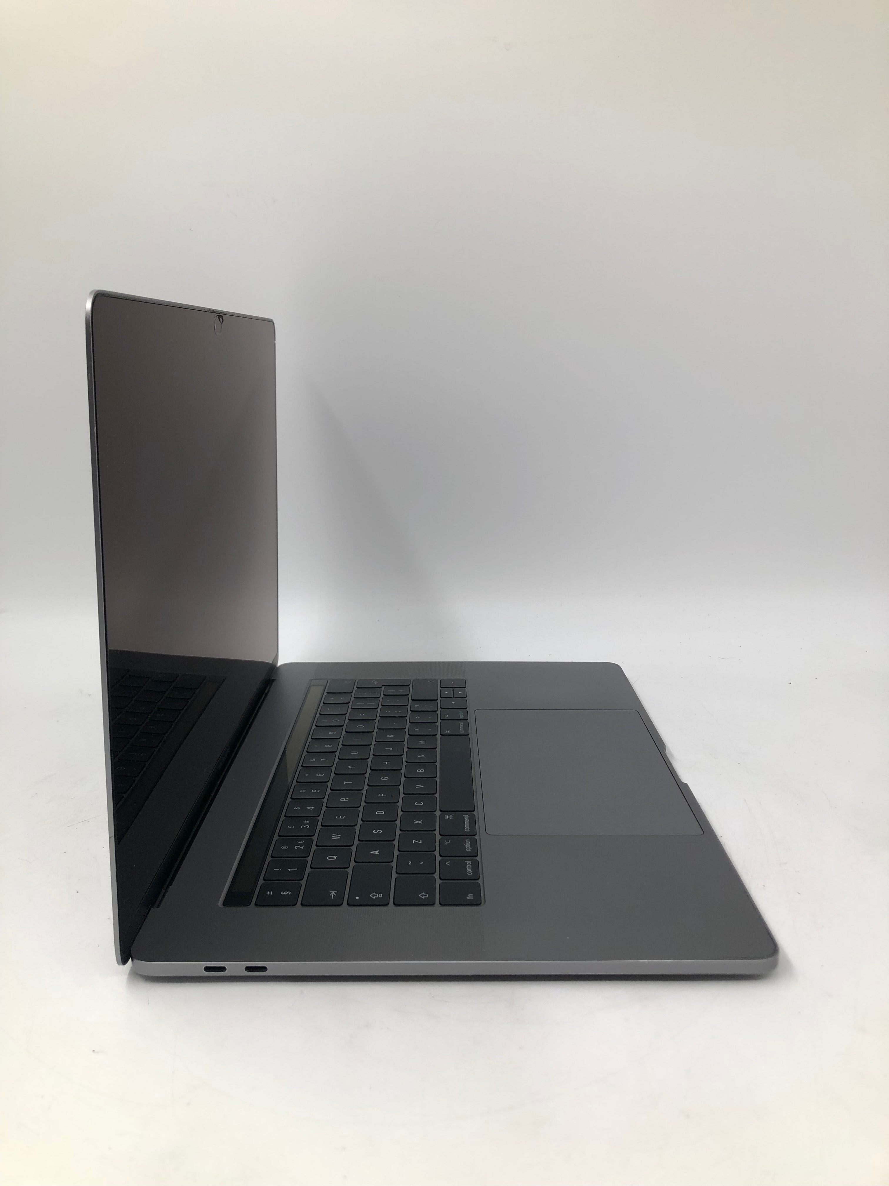 Apple MacBook Pro 15" Mid 2017 A1701 EMC 3162 Motherboard Removed *Spares*