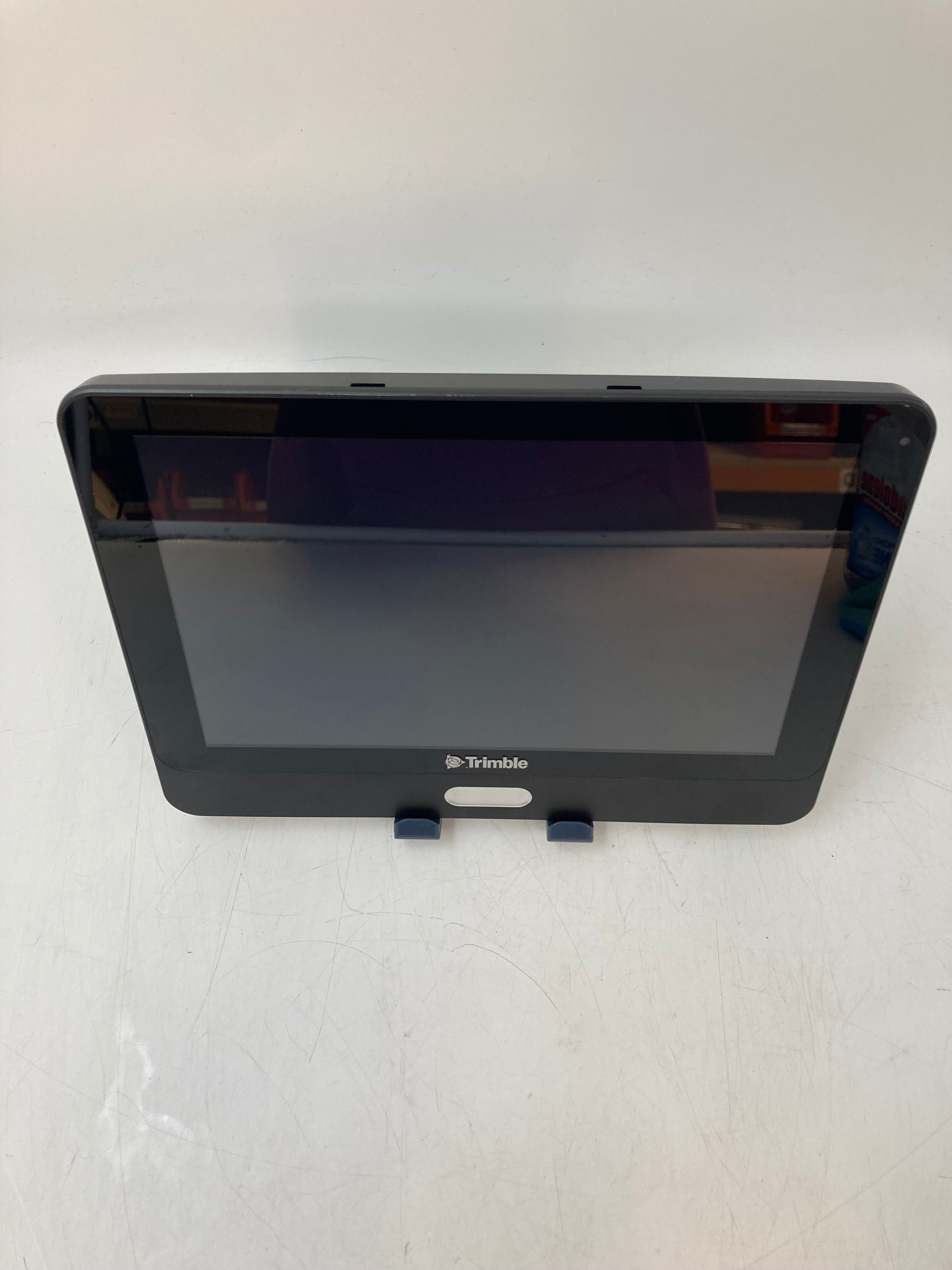 Trimble Panel PC LiveSign Pro Workspace Management Room Scheduling