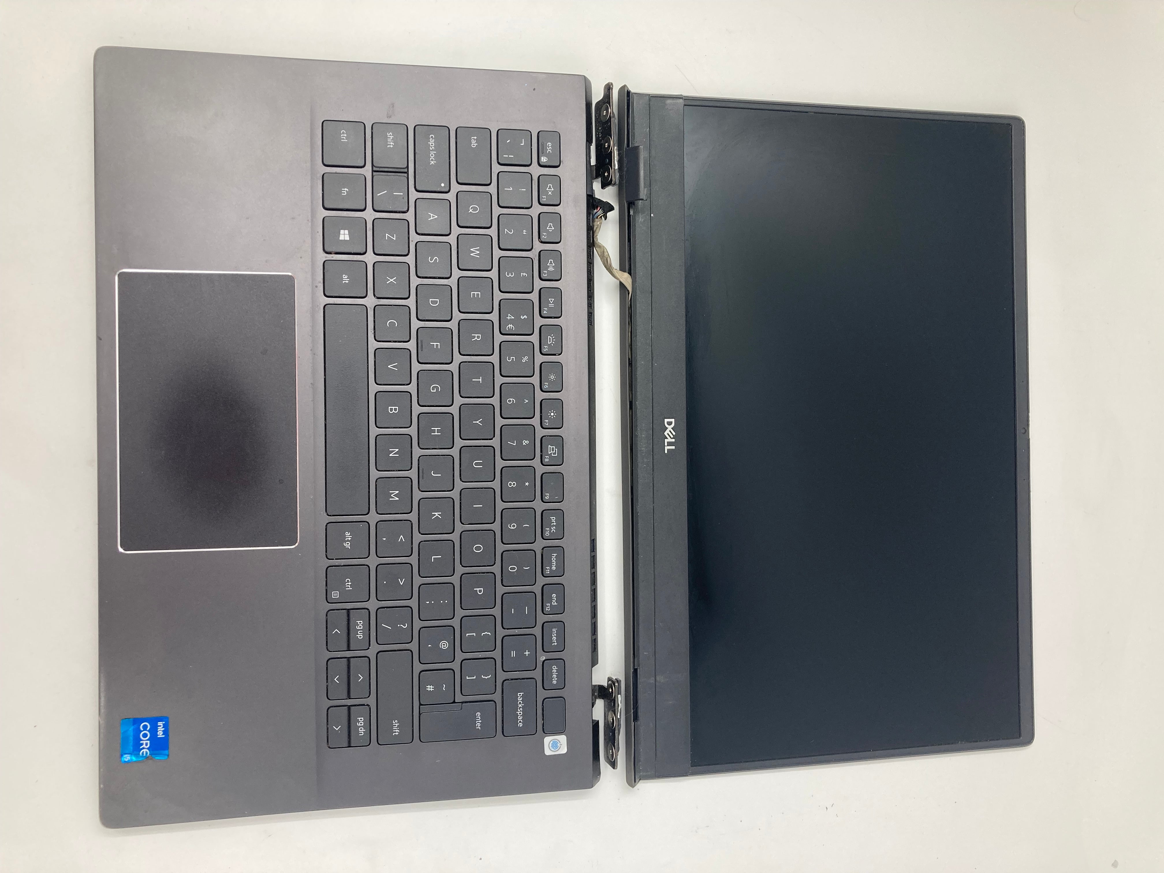 Dell Vostro 5402 14" Screen i5 11th Gen 8GB RAM 256GB SSD Win 11