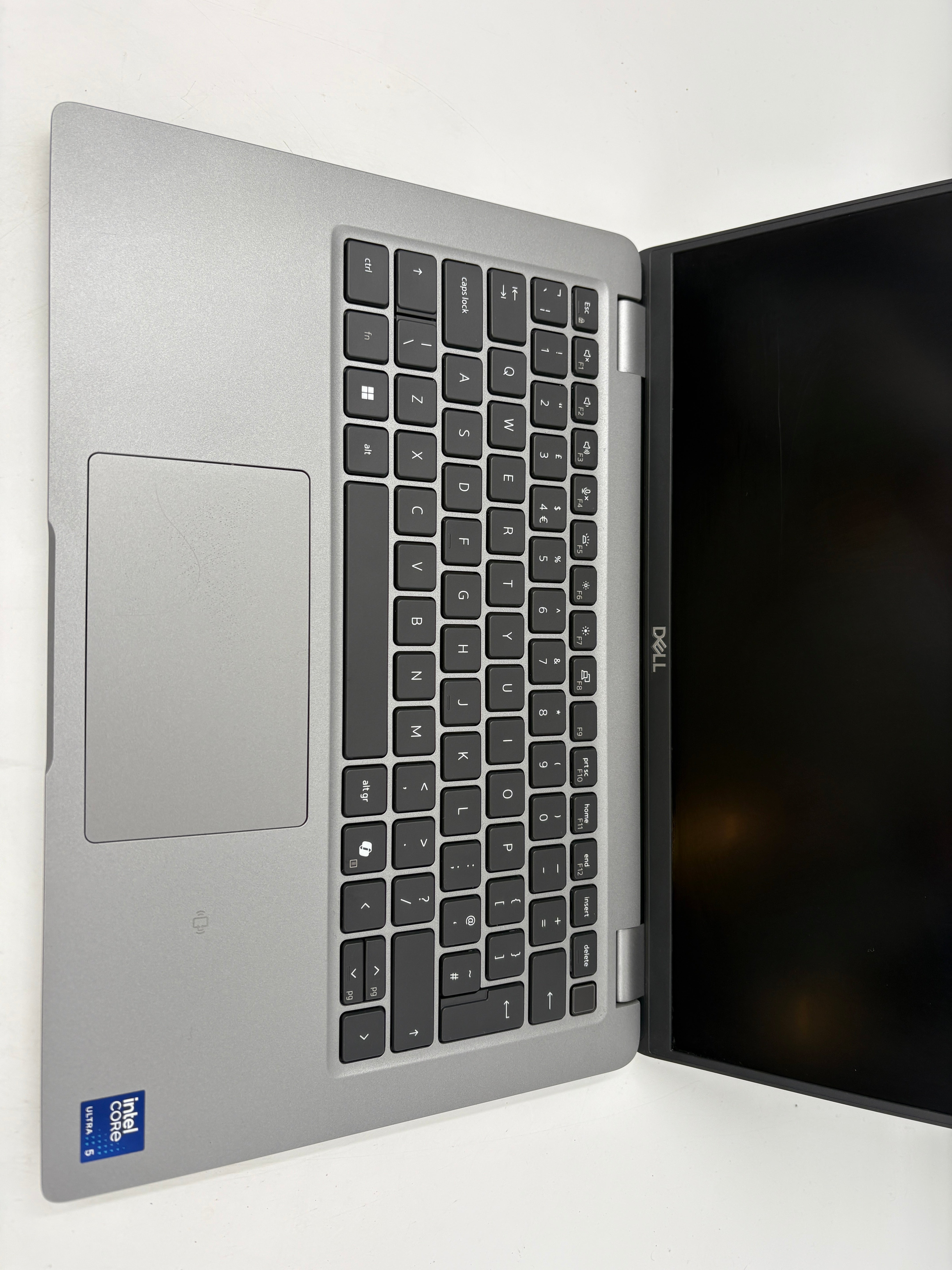 Dell Laptop Latitude 5450 14" Screen Ultra 5 135U No RAM No SSD NO OS "Spares"