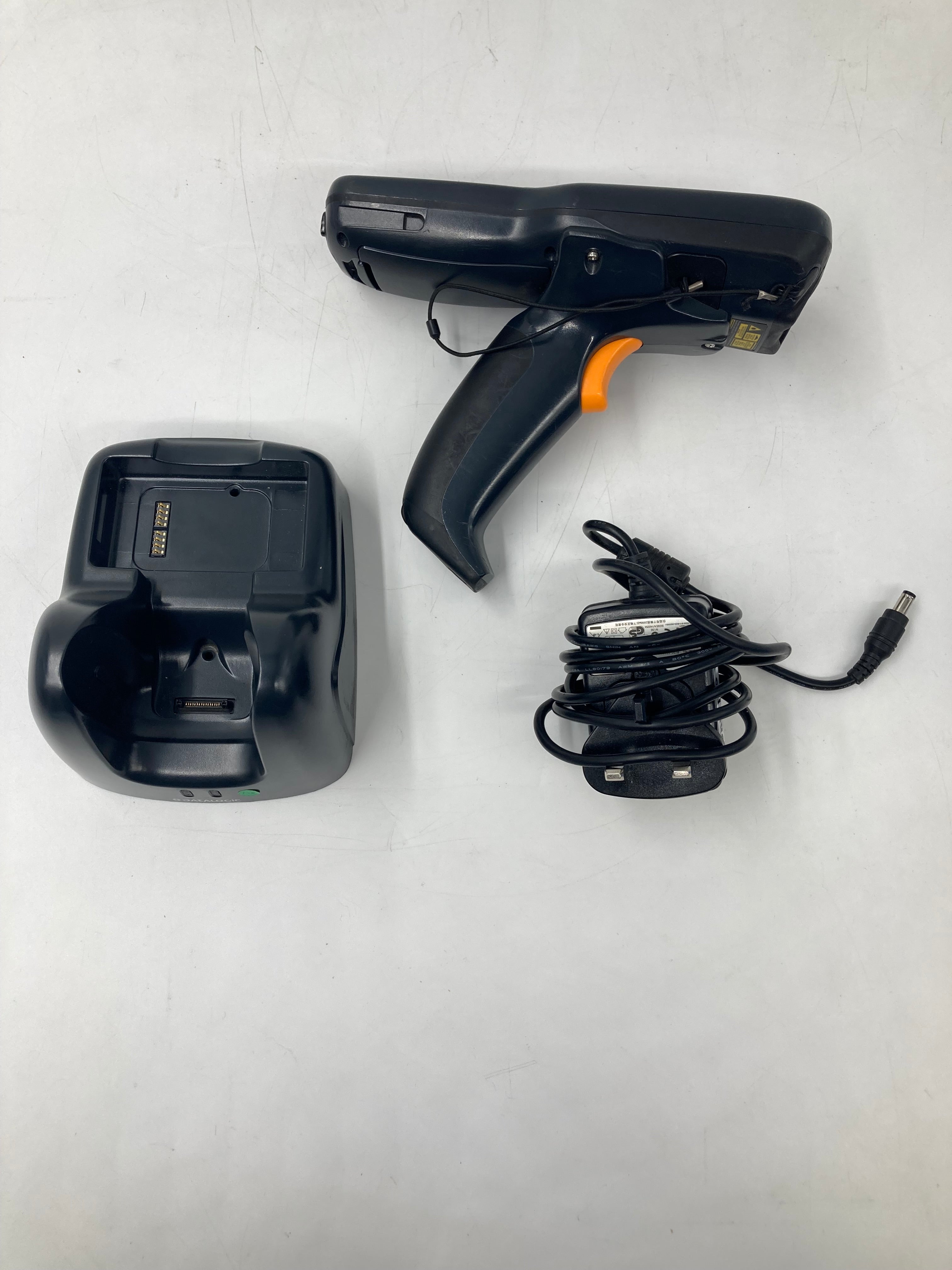 DATALOGIC Barcode Scanner Skorpio SKORPIOX3 942400003 + 1 Batterie