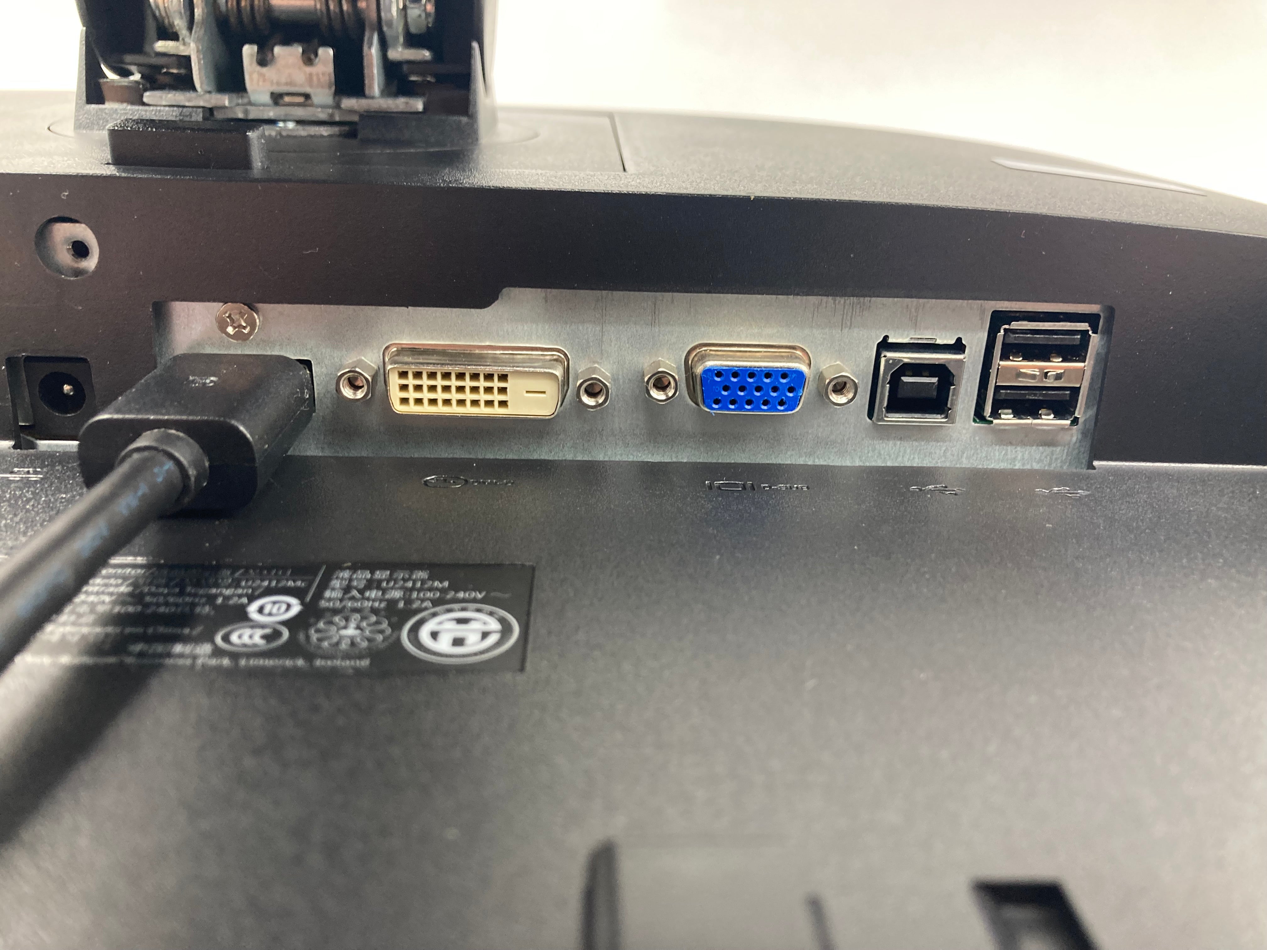 Dell U2412Mc 24" Screen Monitor Full HD DVI VGA DisplayPort