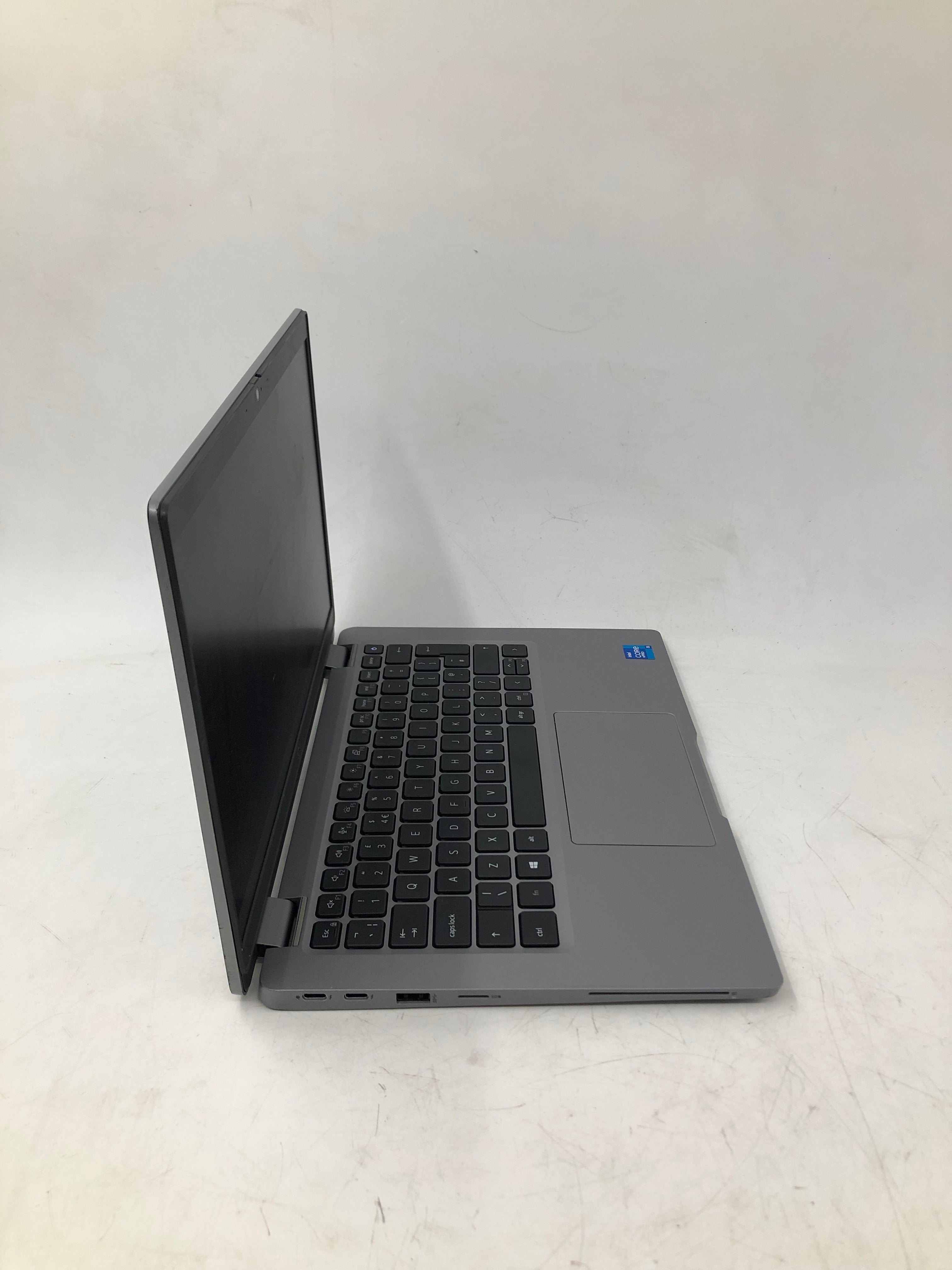 Dell Latitude 5320 13" Screen i5 11th Gen 8GB RAM 256GB SSD W11