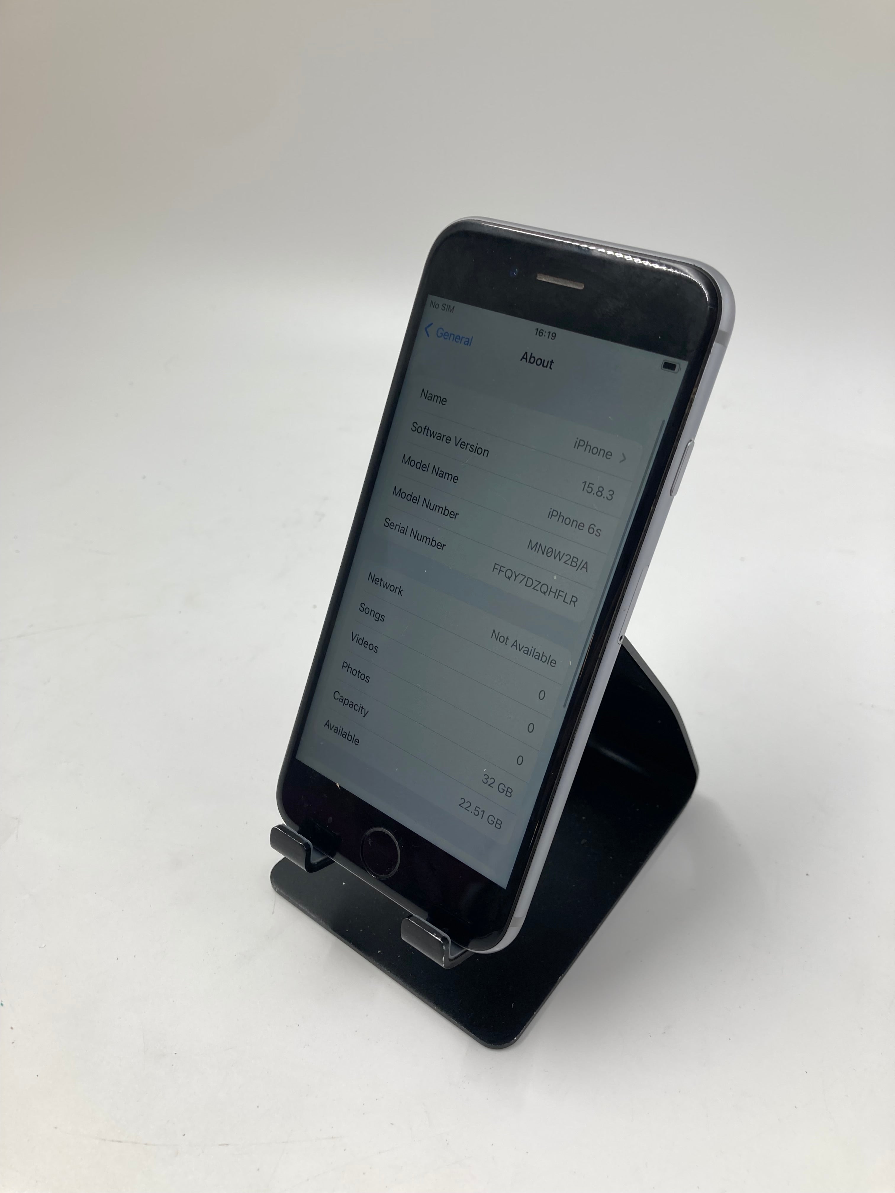 Apple iPhone 6s A1688 32GB Silver Gold - Unlocked