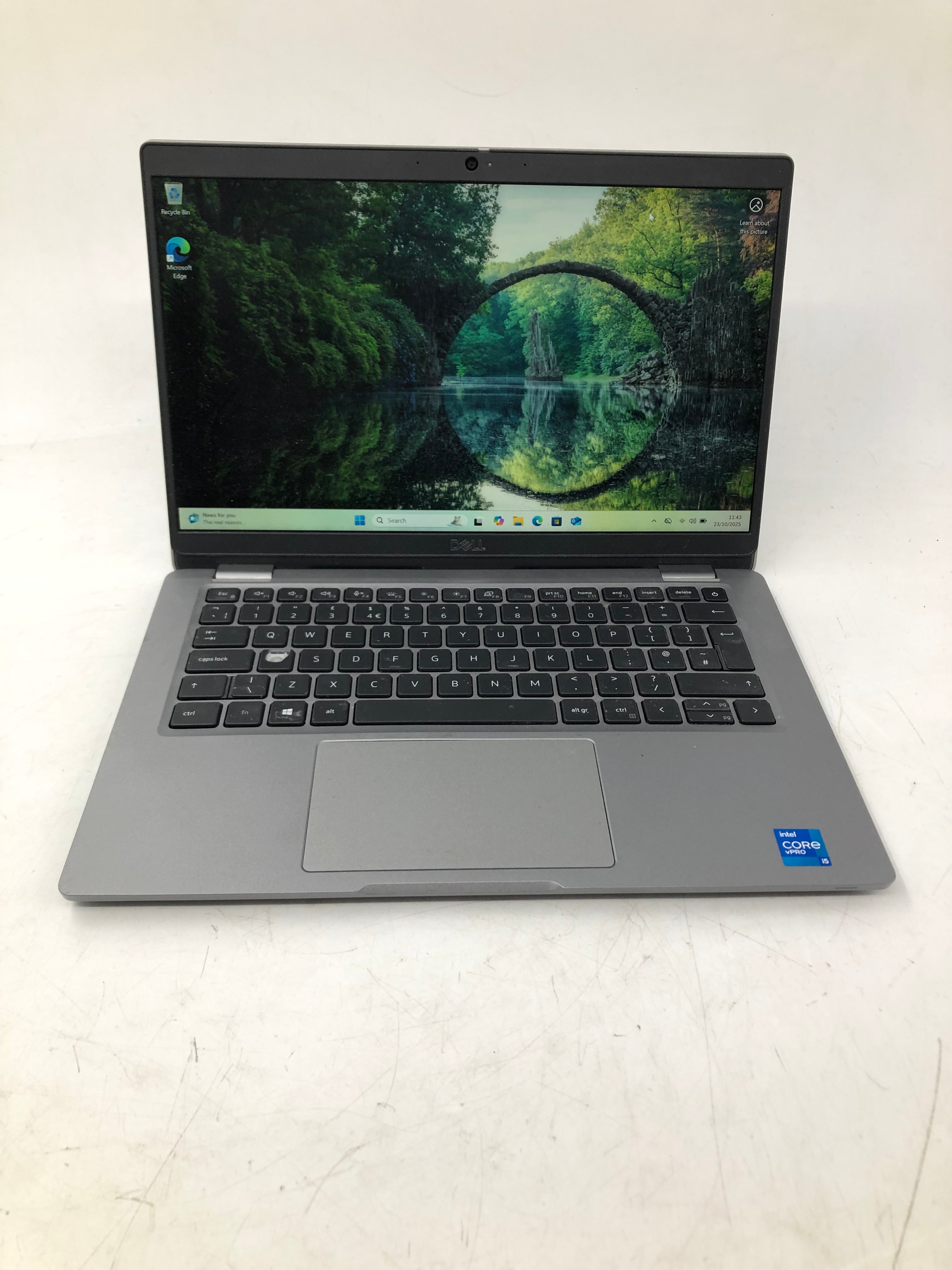 Dell Latitude 5320 13" Screen i5 11th Gen 8GB RAM 256GB SSD W11