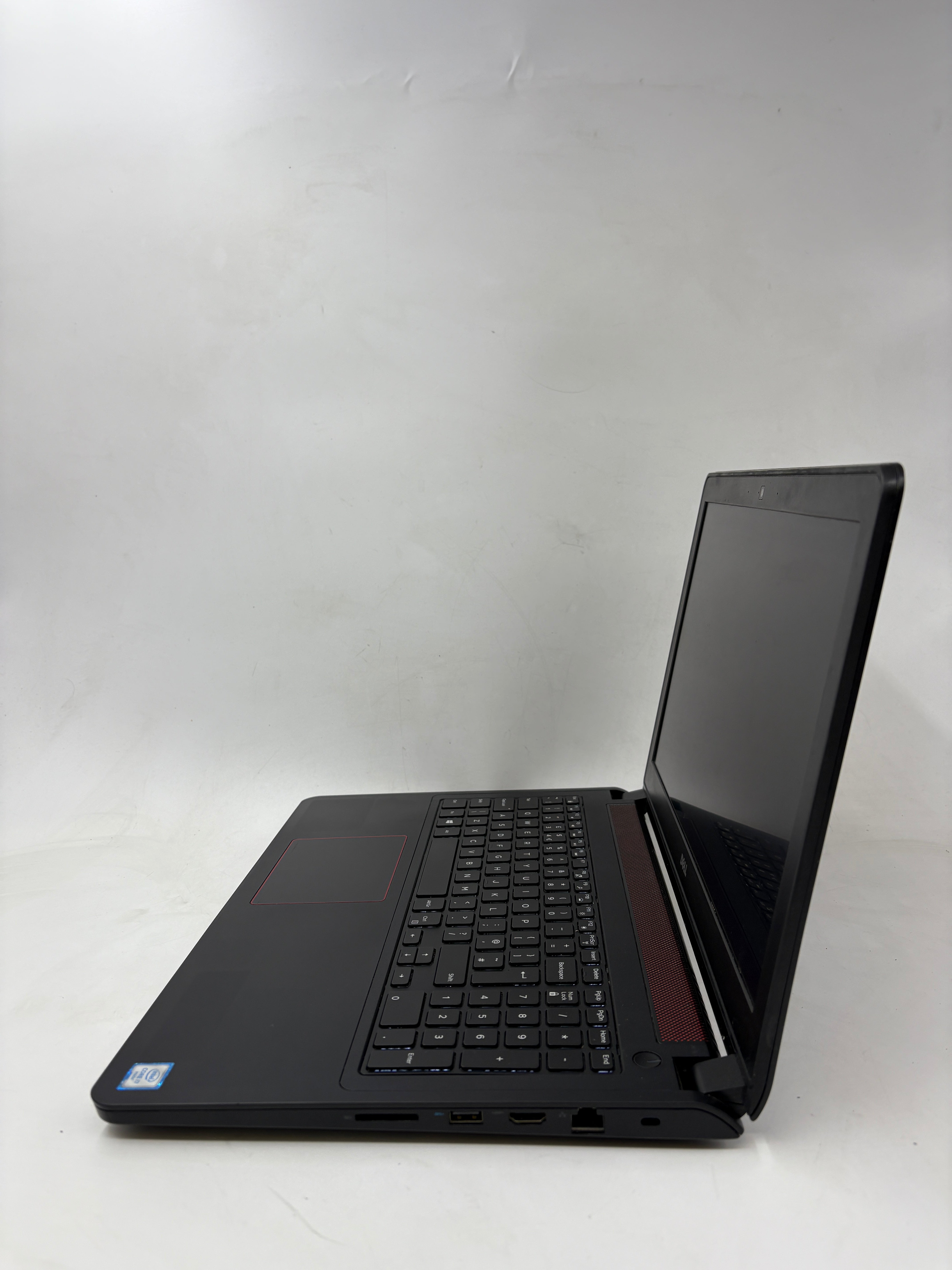 Dell Laptop Inspiron 7559 15.6" Screen i7 6th Gen 8GB RAM NO HDD NO OS