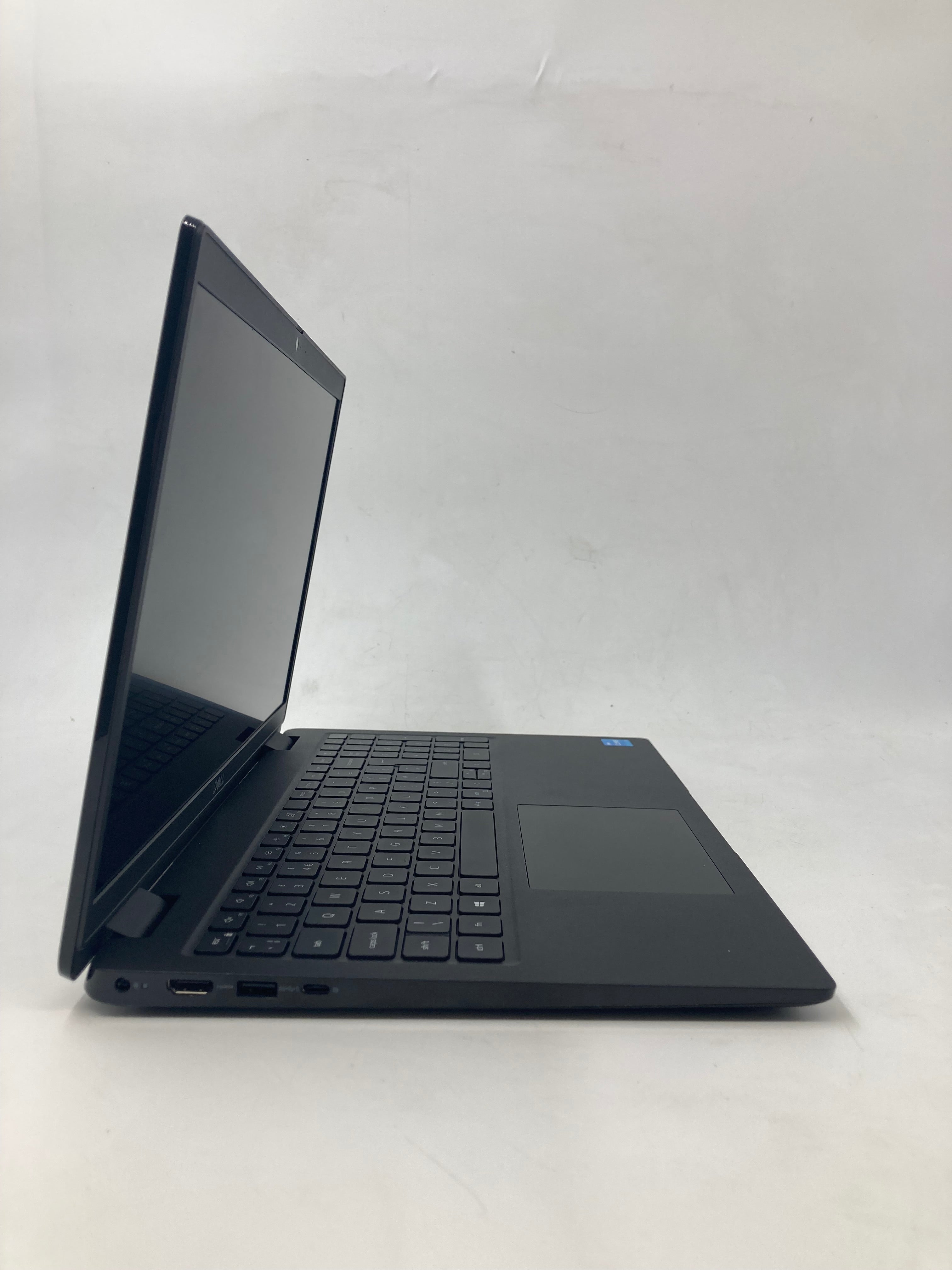 Dell Laptop Latitude 3520 15.6" i3 11th Gen 8GB RAM No HDD *Spares*