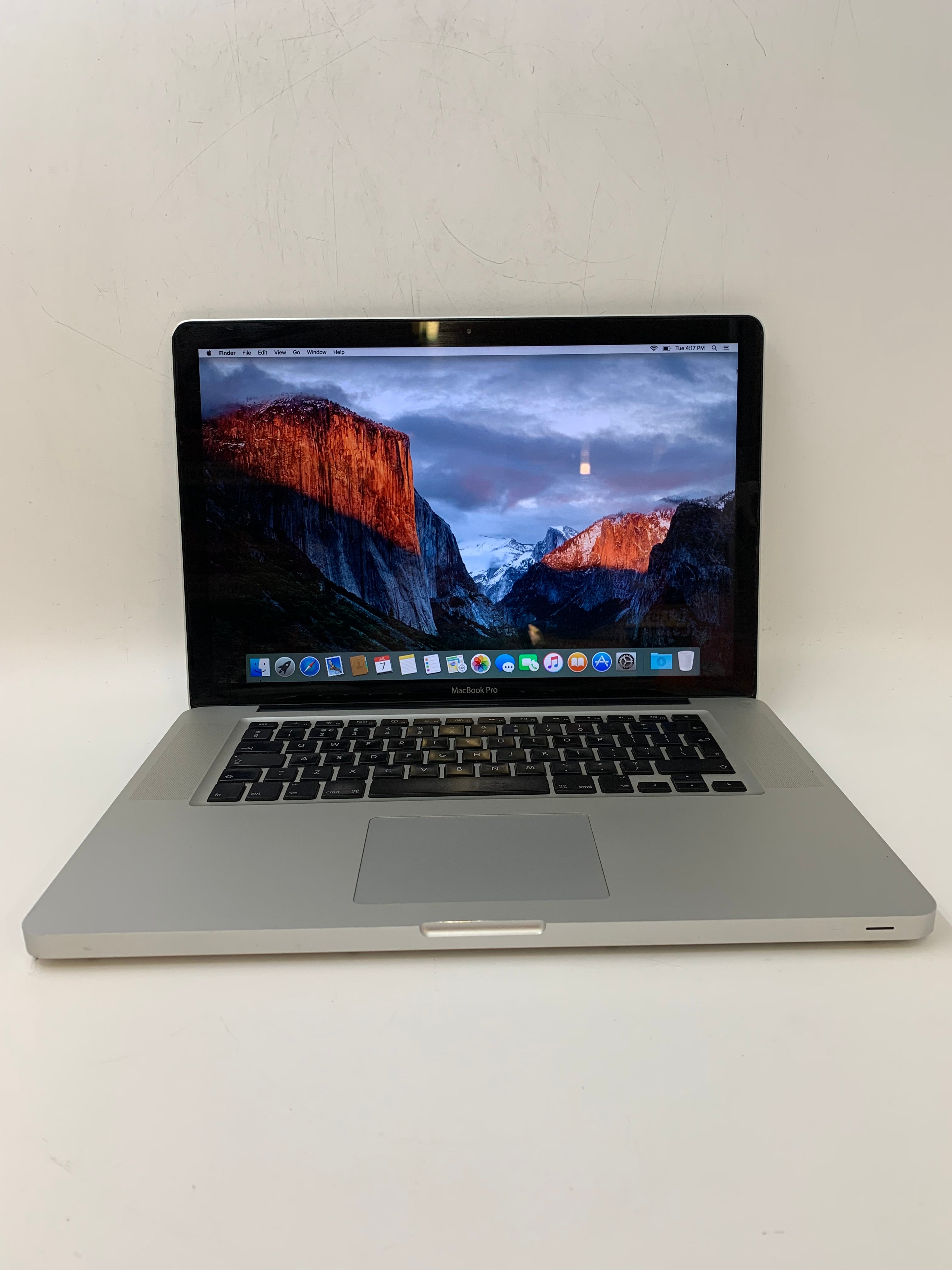 Apple MacBook Pro M2010 | 15.4" WXGA+ | Intel Core i5 | 8GB RAM | 256GB SSD | macOS