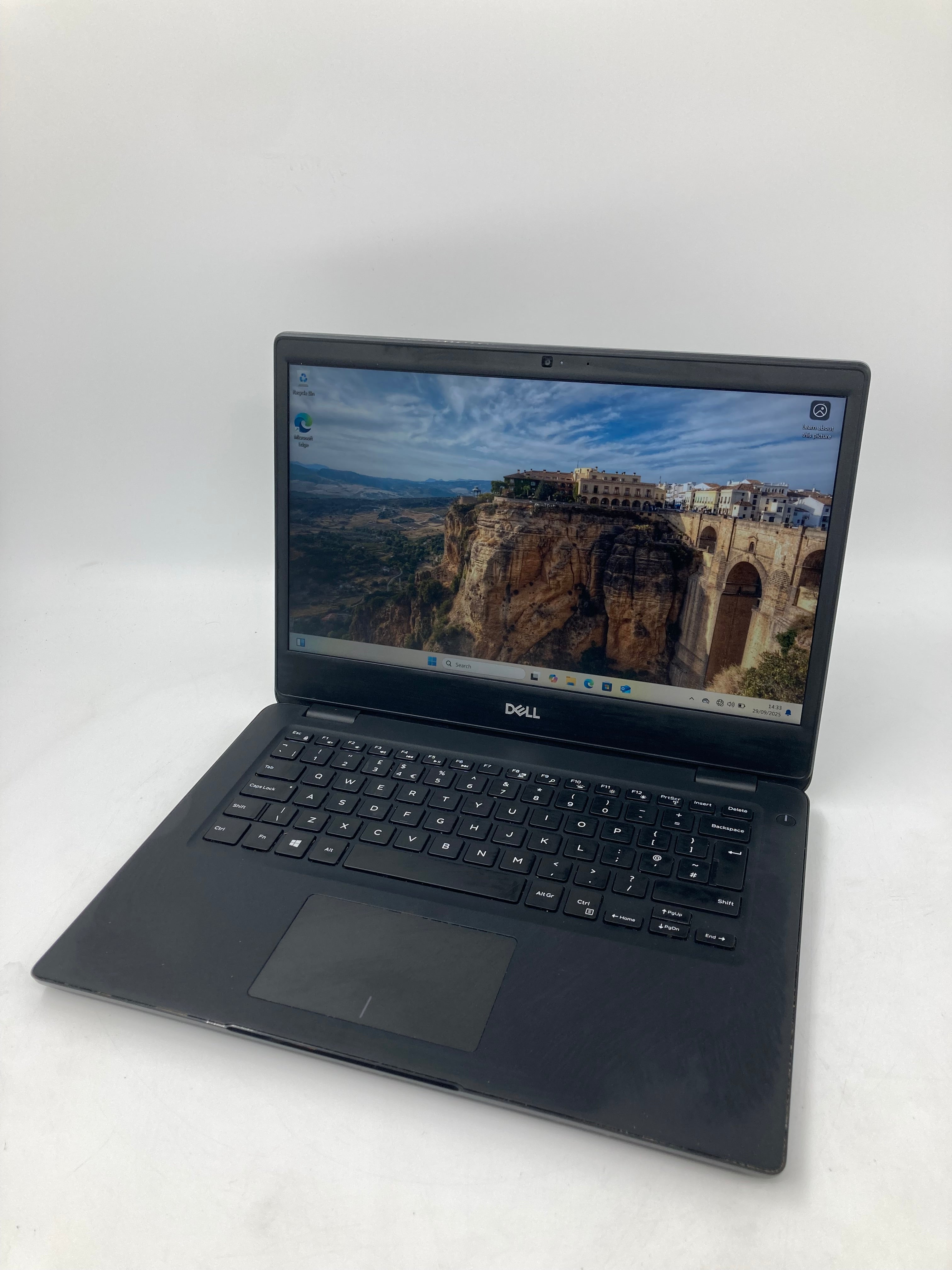Dell Laptop Latitude 3400 14" i5 8th Gen 8GB RAM 256GB SSD W11