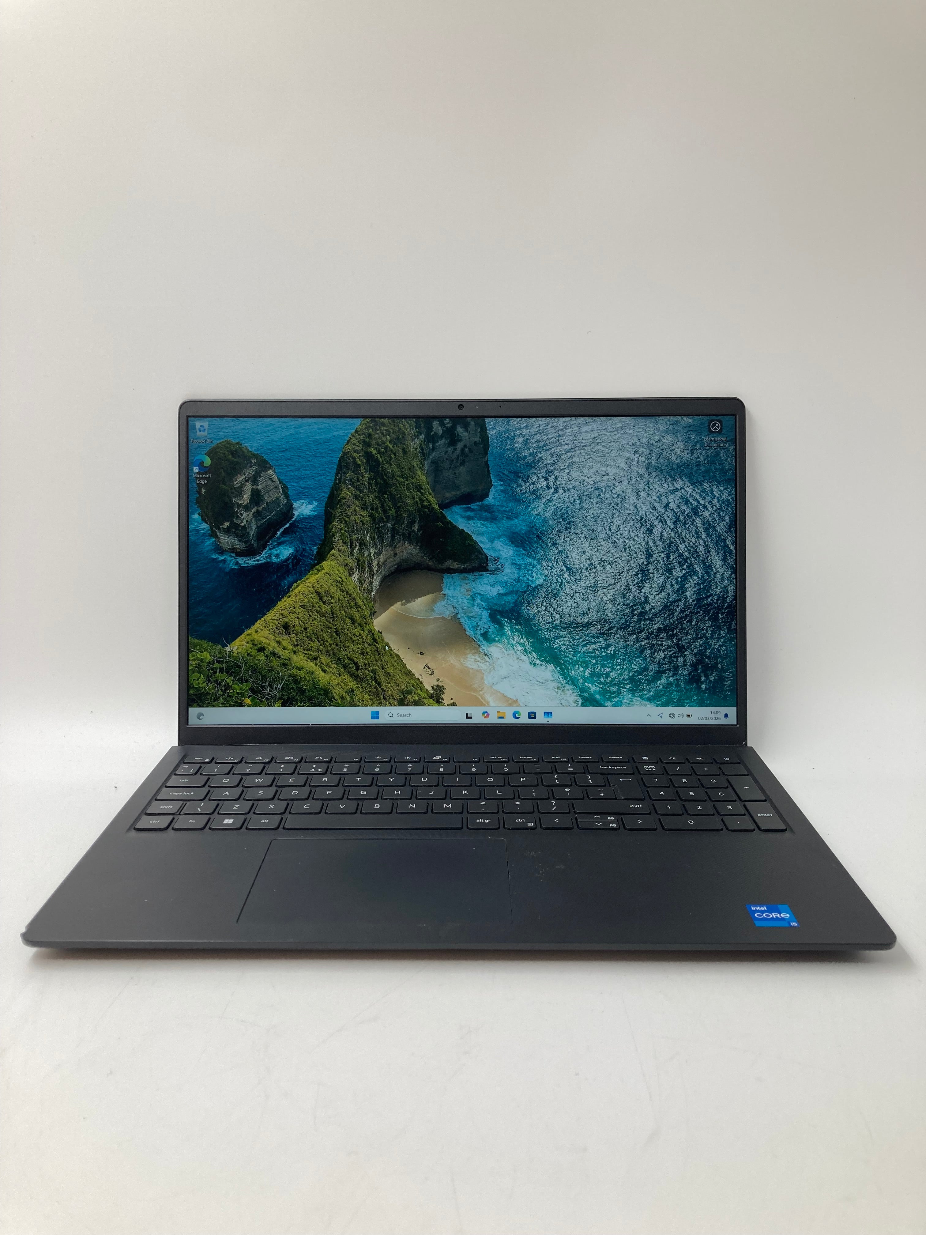 Dell Vostro 3510 front view showing keyboard and 15.6" screen