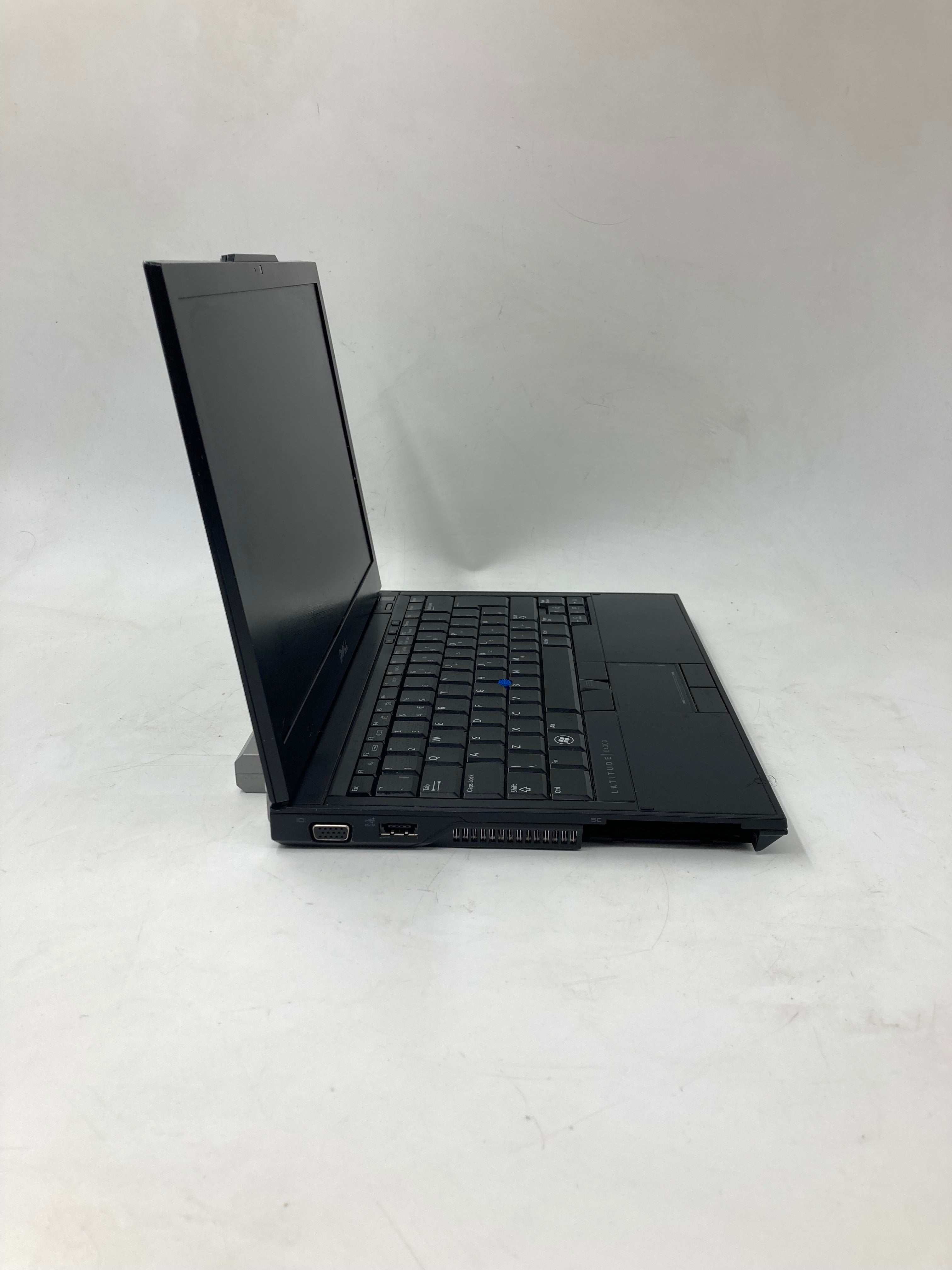 Dell Laptop Latitude E4300 13.3" Screen Core 2 Duo P9400 5GB Ram No Storage No OS