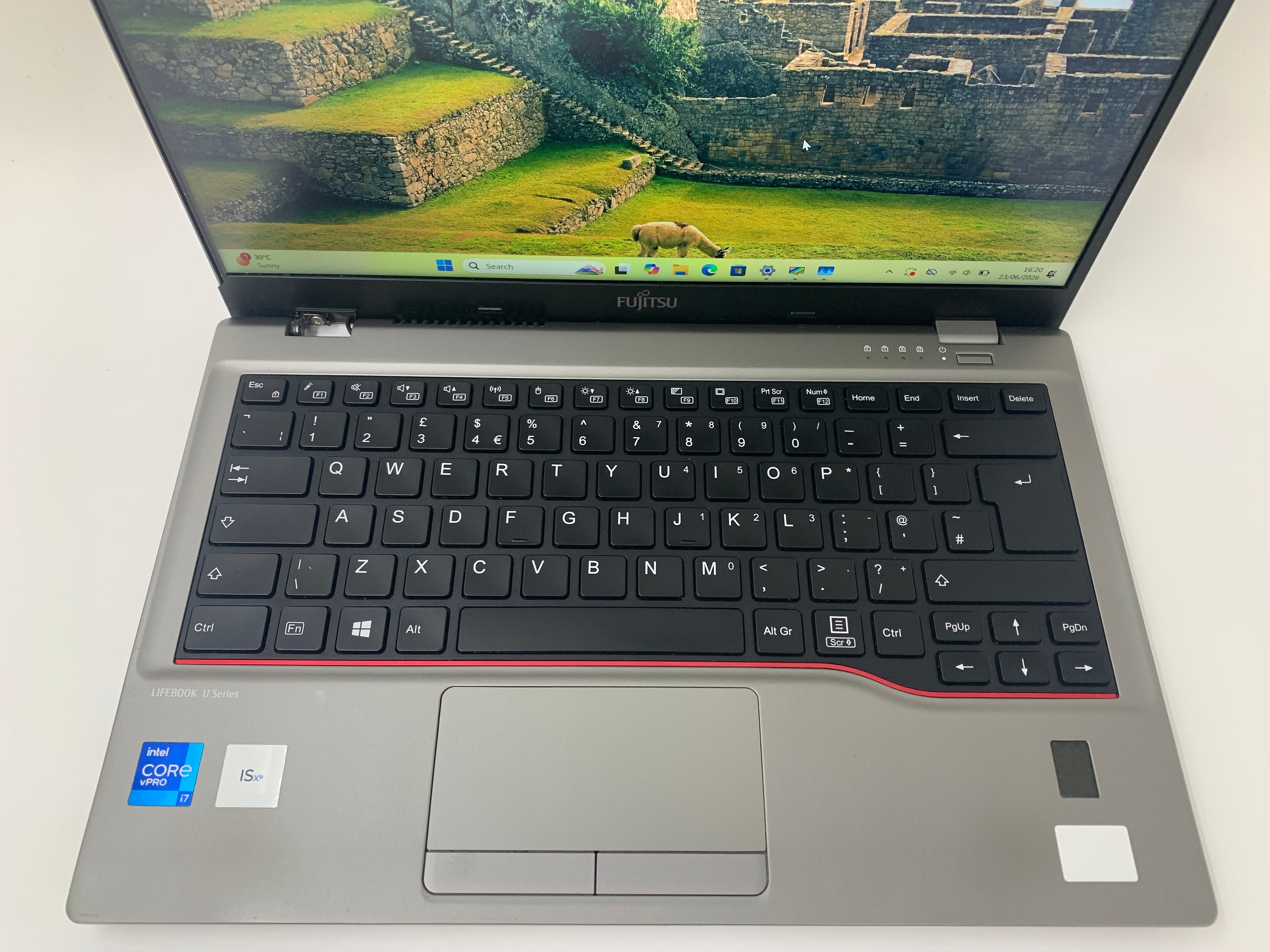 Fujitsu Lifebook U7411 Spares: 14" FHD, i7 11th Gen, 16GB RAM, 512GB SSD, W11 Pro