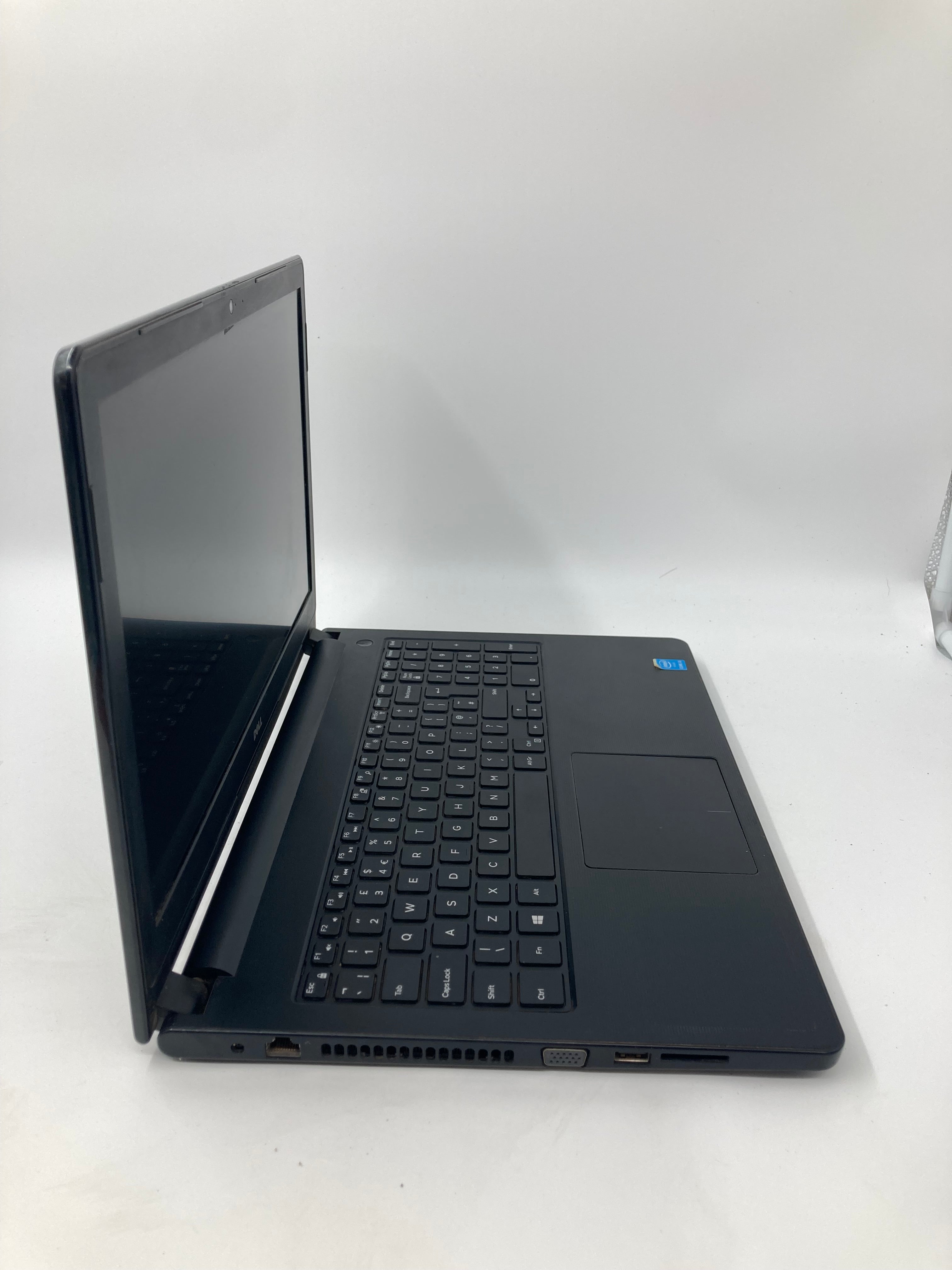Dell Vostro 3558 15.6" Screen i3 4th Gen 4GB RAM No SSD No OS
