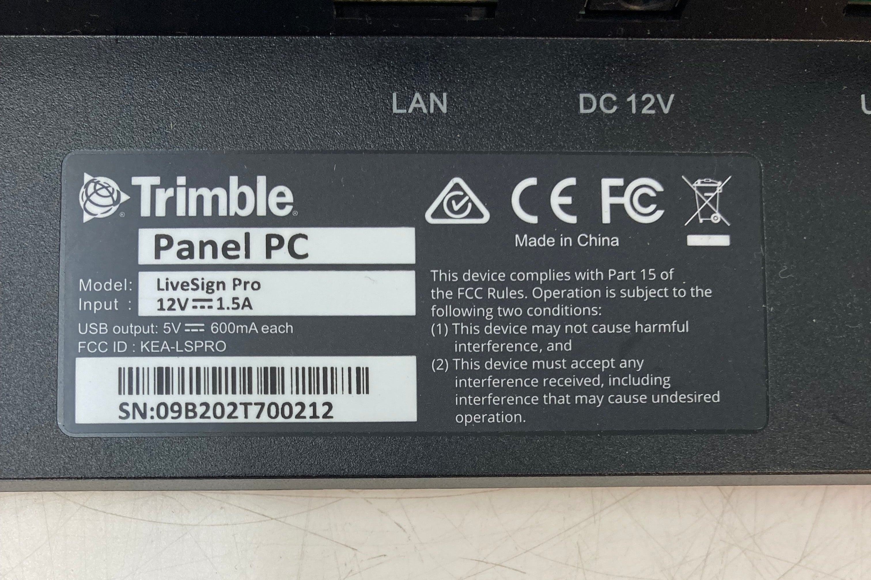 Trimble Panel PC LiveSign Pro Workspace Management Room Scheduling