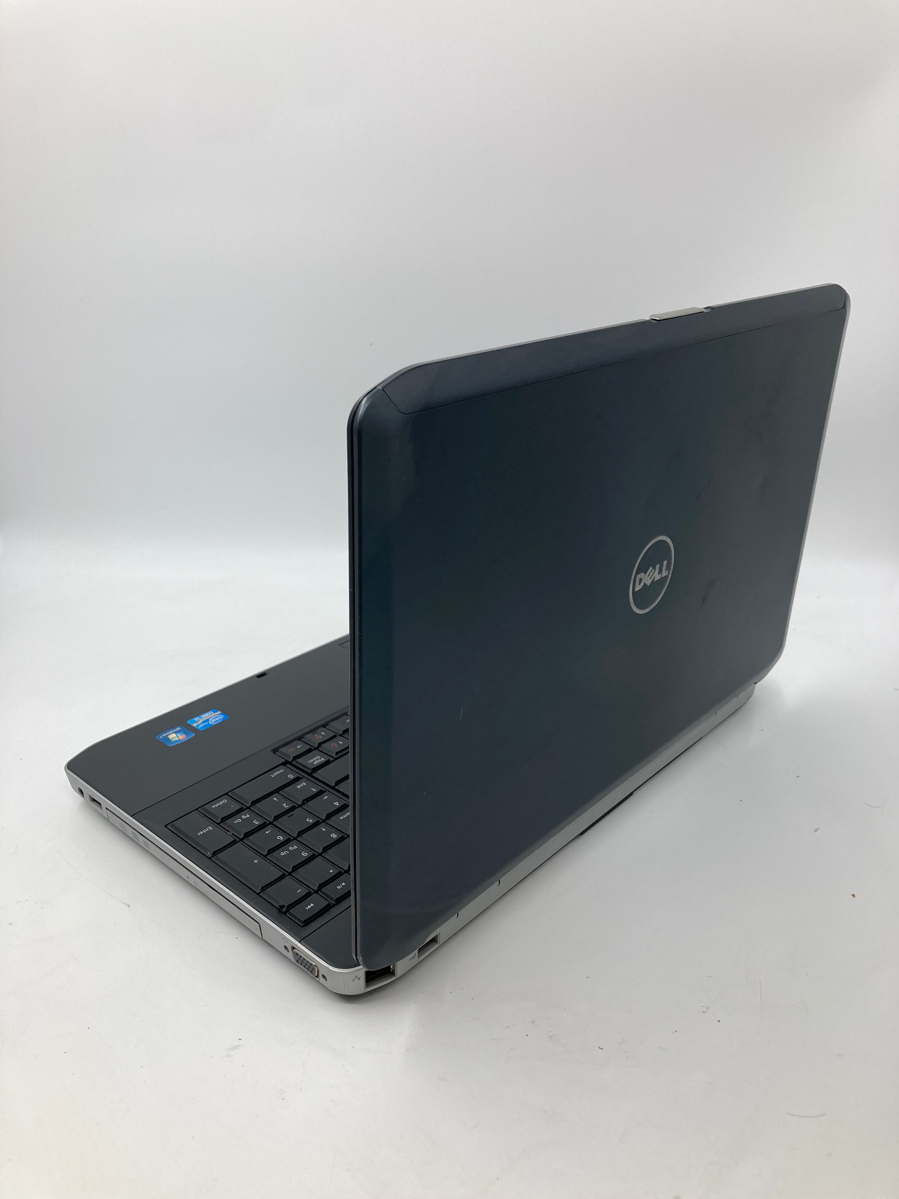 Dell Latitude EE520 15.6" Screen i3 2nd Gen 4GB RAM No SSD No OS *Spares*